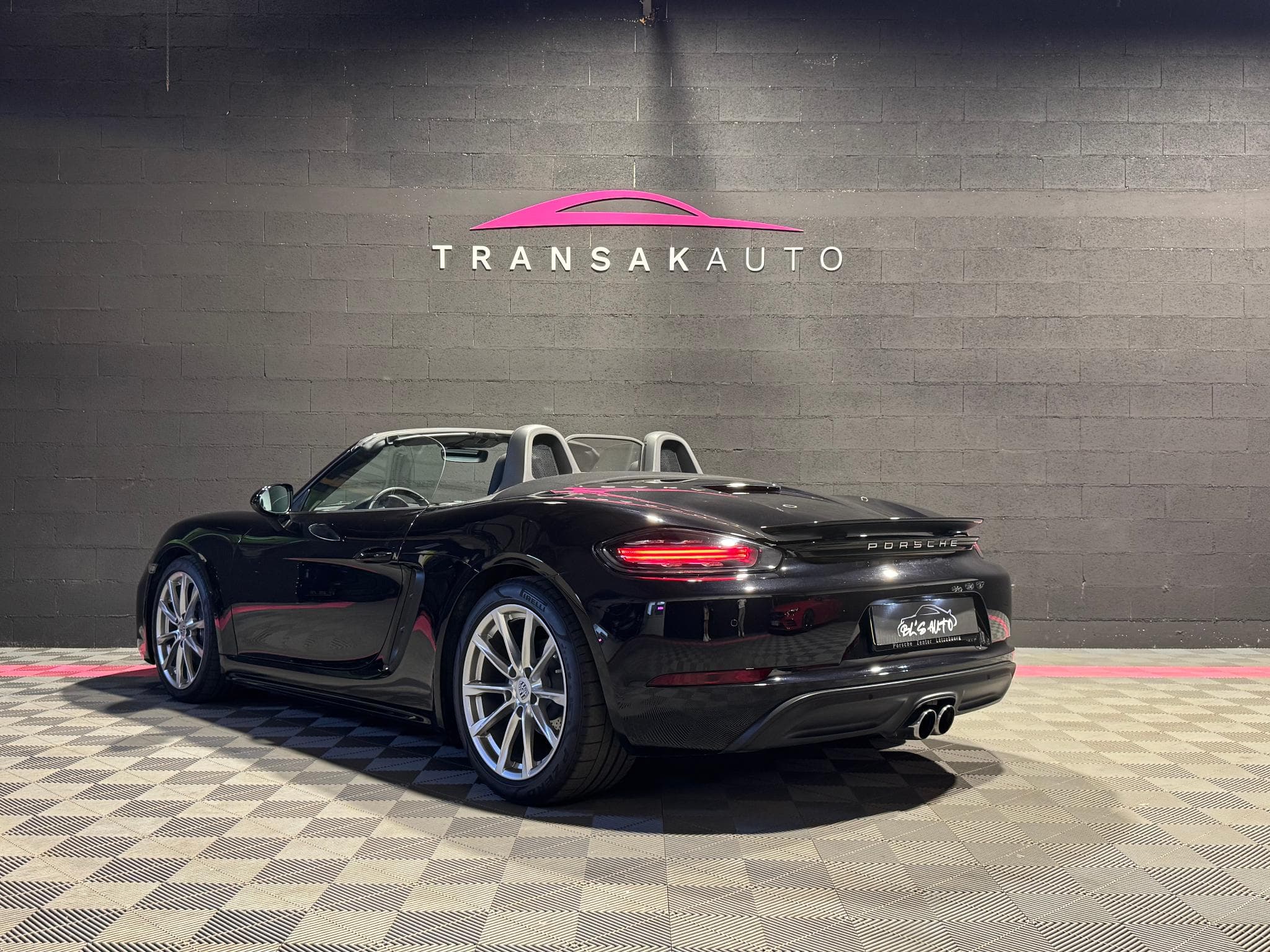 Porsche 718 Boxster 2.0i 300 ch PDK (2017) - Photo 3