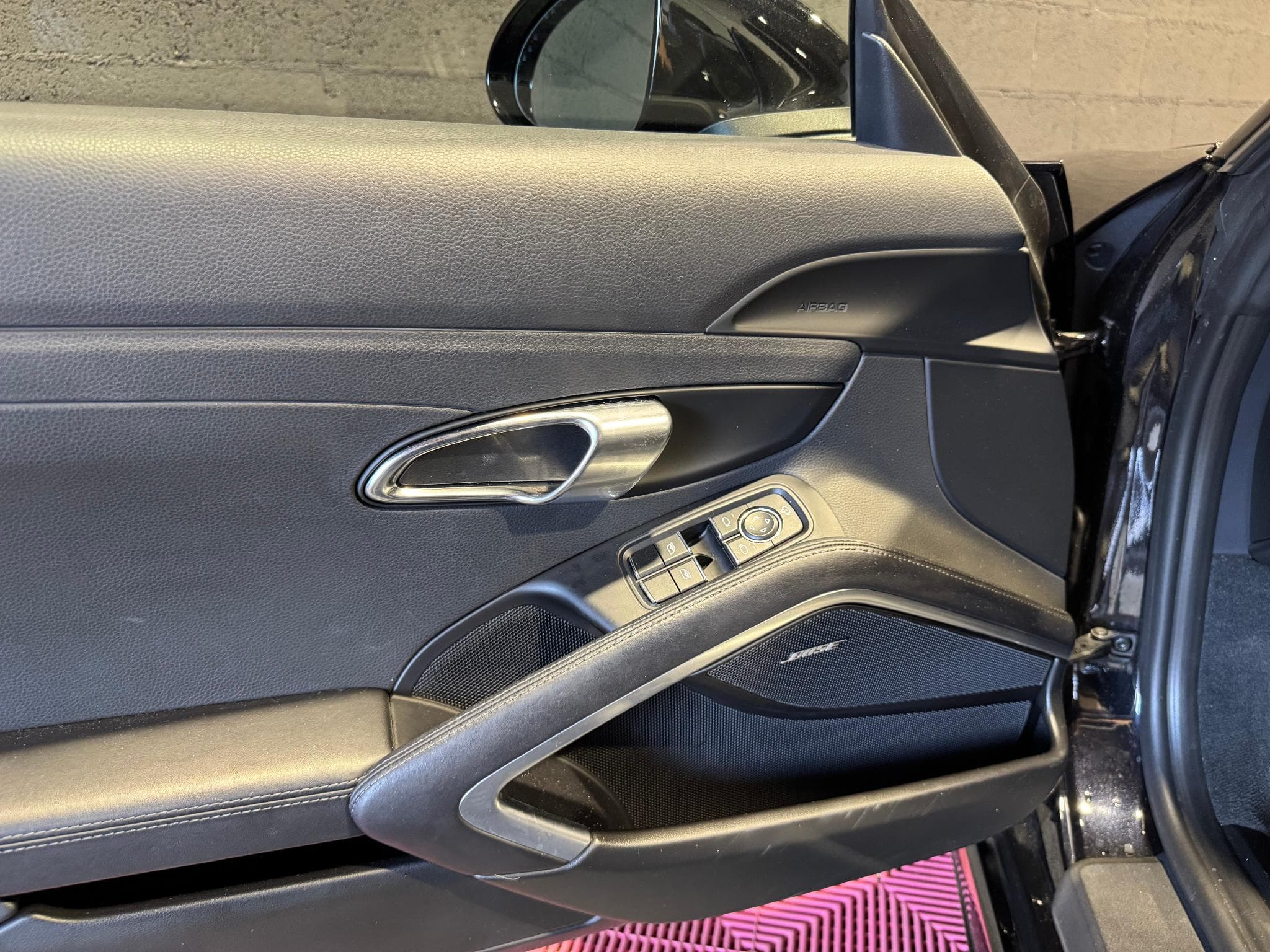 Porsche 718 Boxster 2.0i 300 ch PDK (2017) - Photo 12