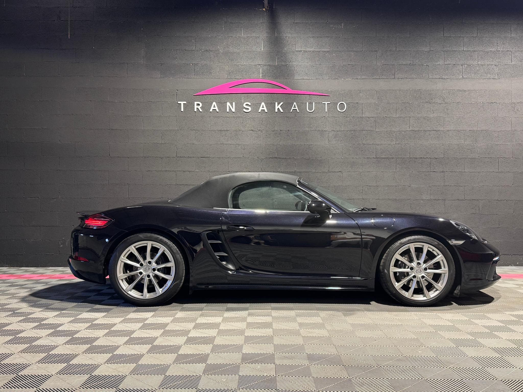 Porsche 718 Boxster 2.0i 300 ch PDK (2017) - Photo 5