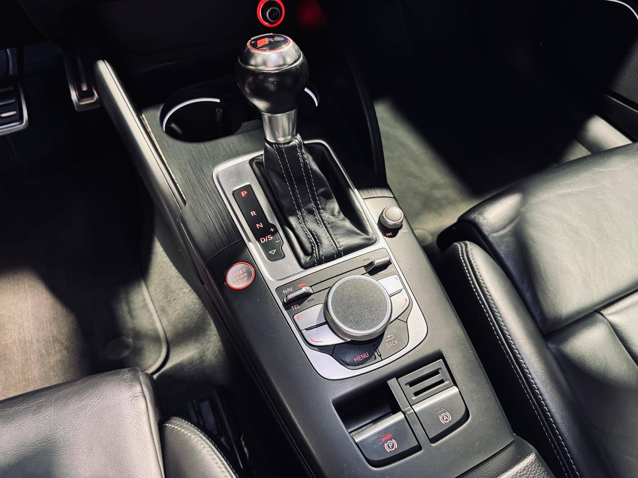 Audi RS3 Sportback 2.5 TFSI 367 Quattro S tronic 7 (2015) - Photo 13