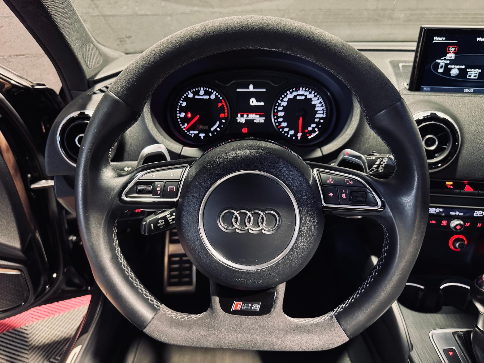Audi RS3 Sportback 2.5 TFSI 367 Quattro S tronic 7 (2015) - Photo 15