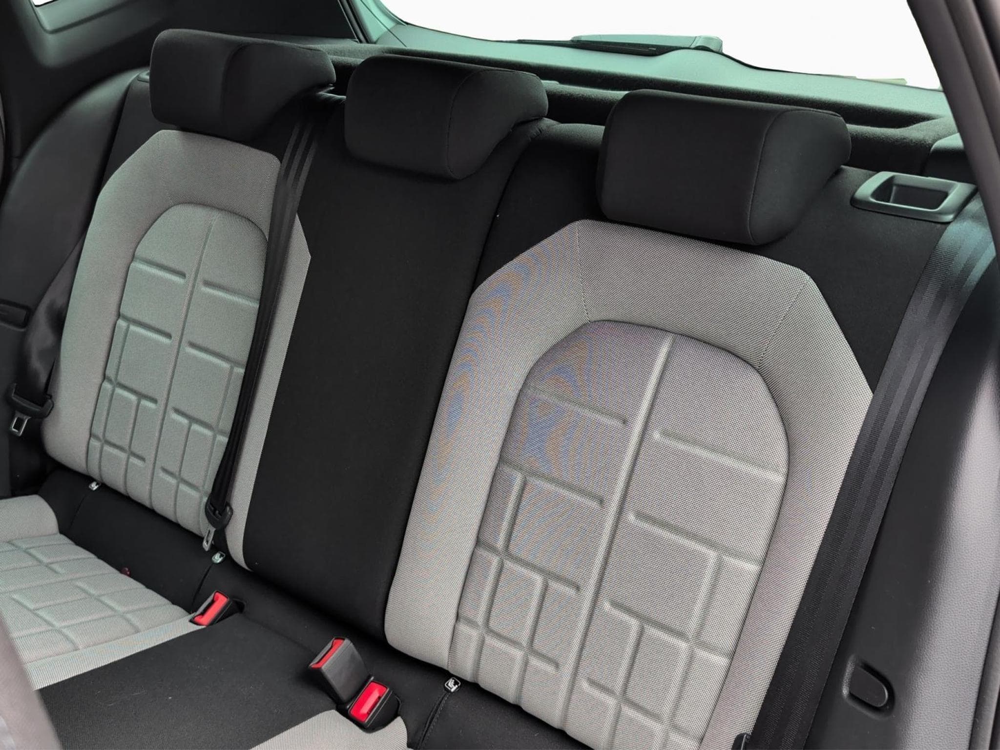 Seat Arona FR (2026) - Photo 16