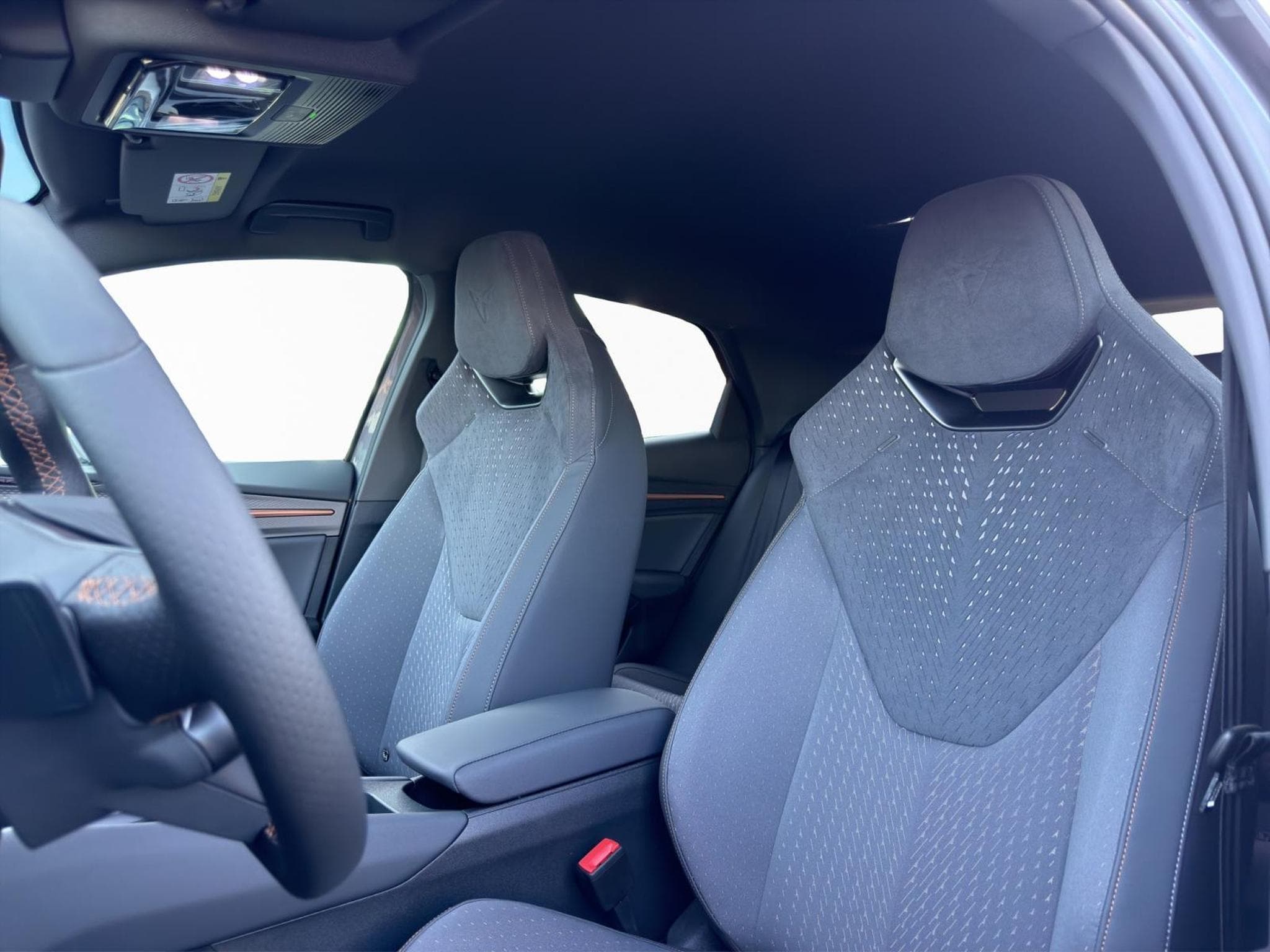 Cupra Raval Endurance (2026) - Photo 9