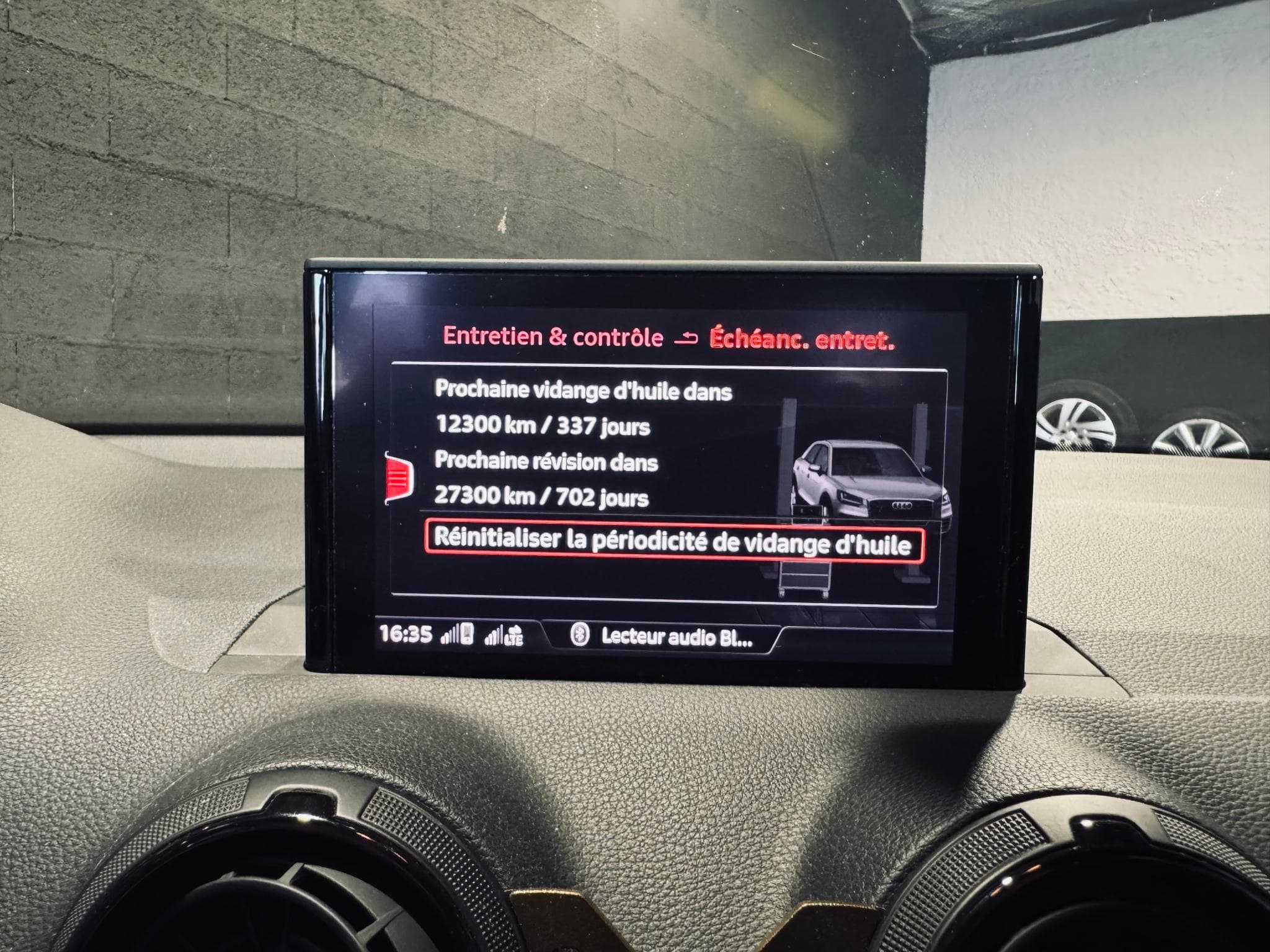 Audi Q2 1.4 TFSI COD 150 ch BVM6 Sport (2018) - Photo 15