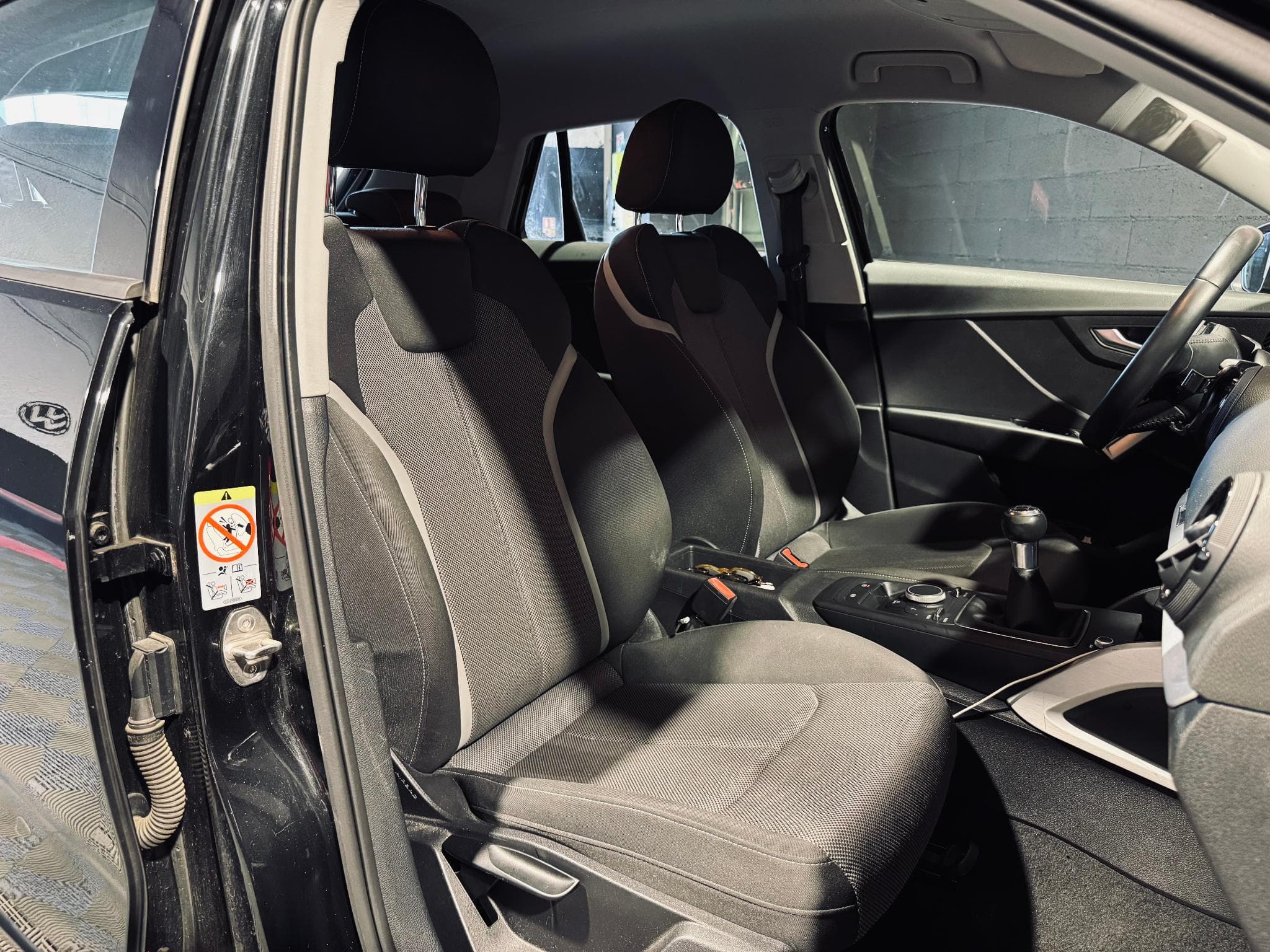 Audi Q2 1.4 TFSI COD 150 ch BVM6 Sport (2018) - Photo 10