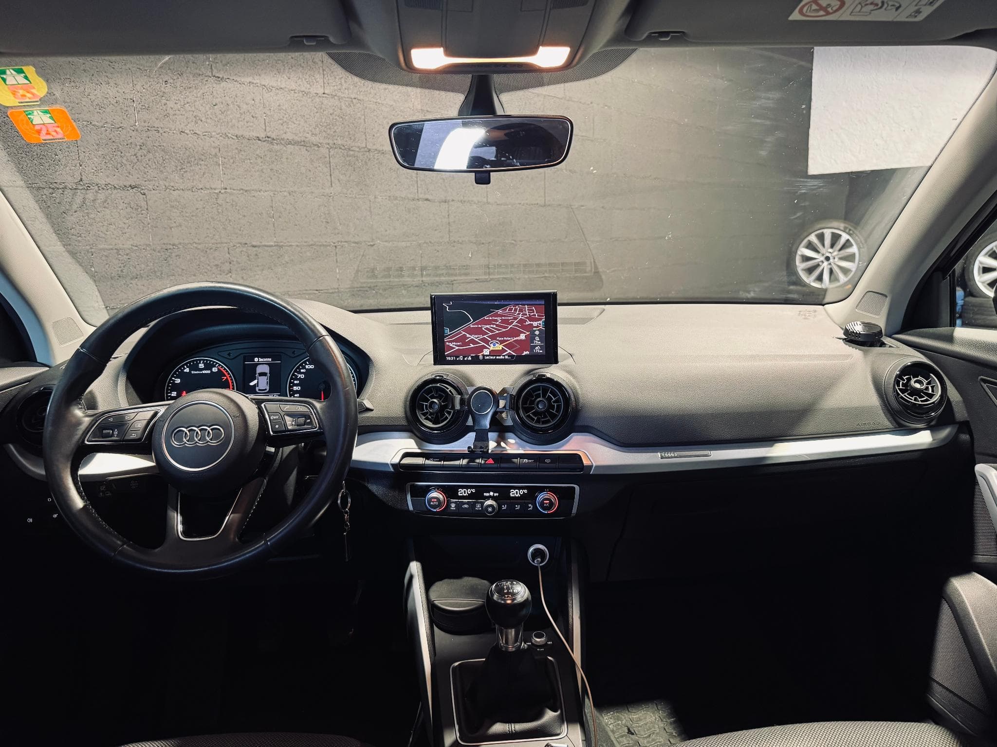 Audi Q2 1.4 TFSI COD 150 ch BVM6 Sport (2018) - Photo 8