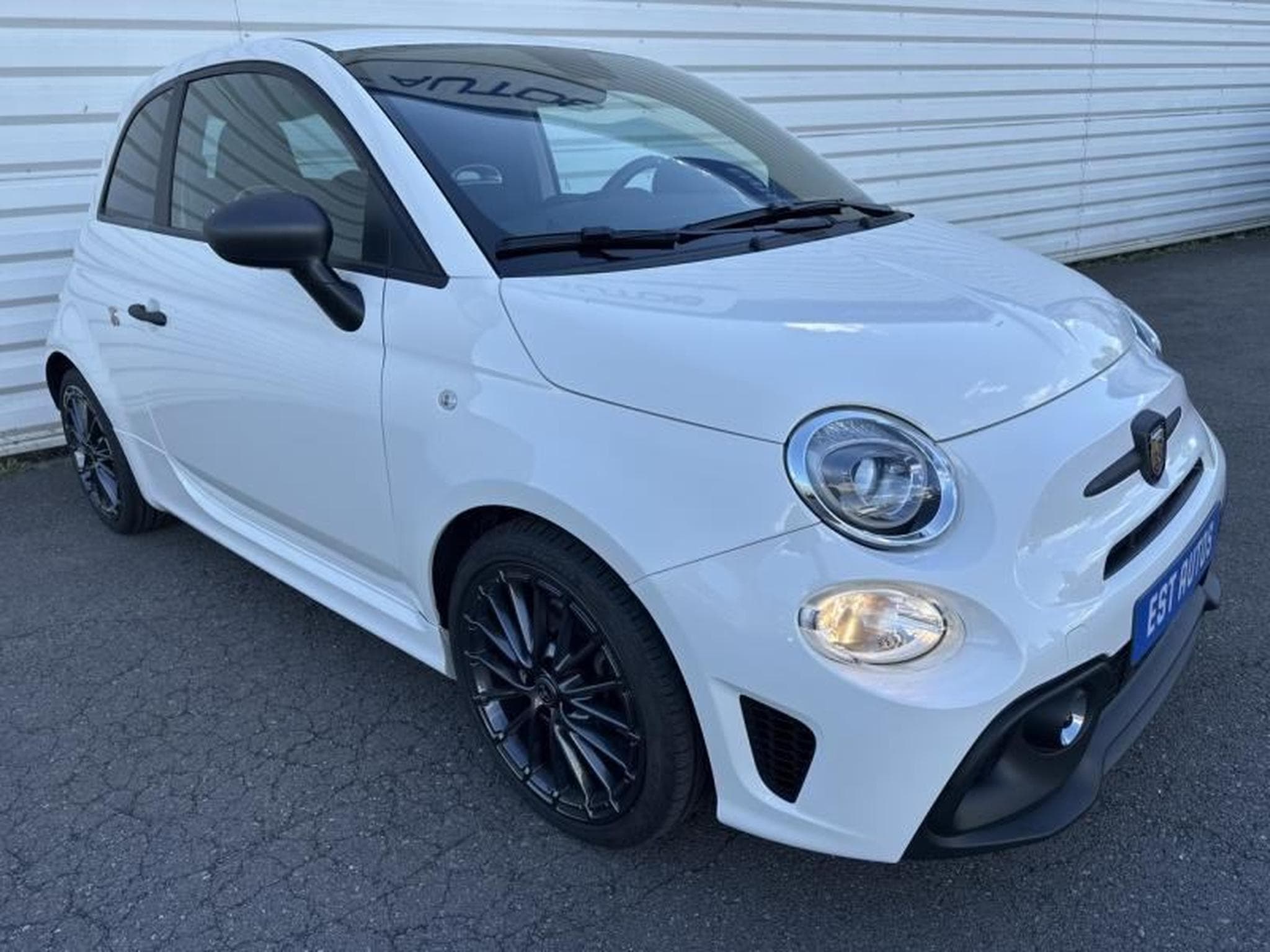 Abarth 500 1.4 turbo t-jet 165ch (2023) - Foto 5