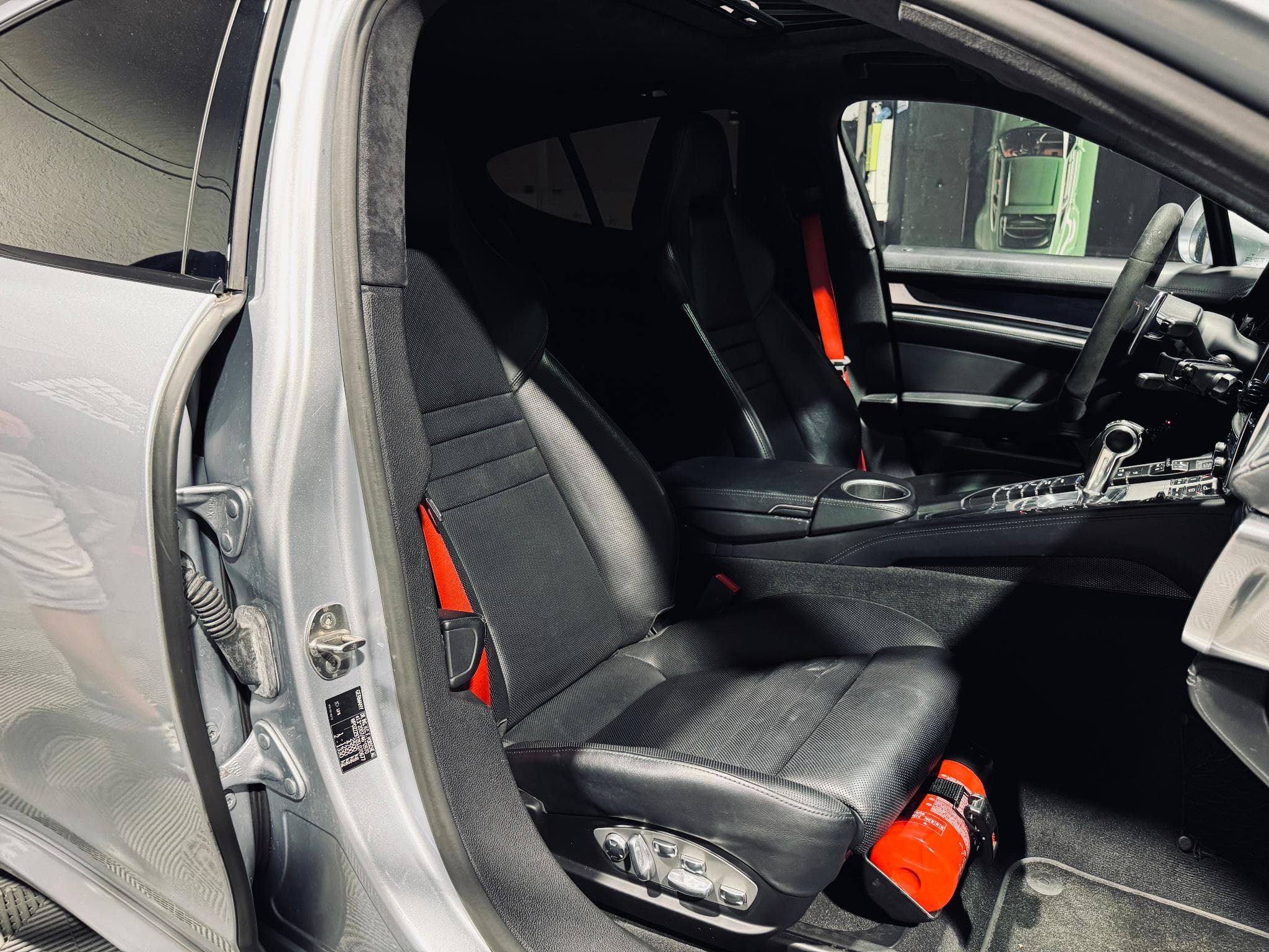Porsche Panamera Turbo V8 4.8 520 PDK (2014) - Photo 10