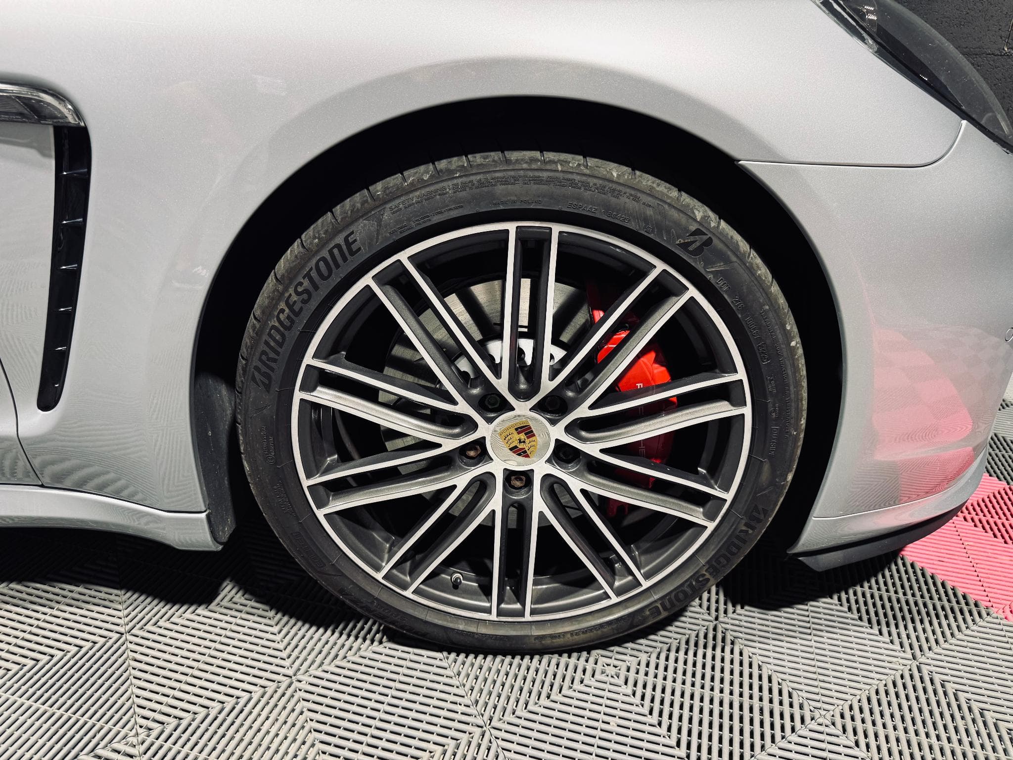 Porsche Panamera Turbo V8 4.8 520 PDK (2014) - Photo 7