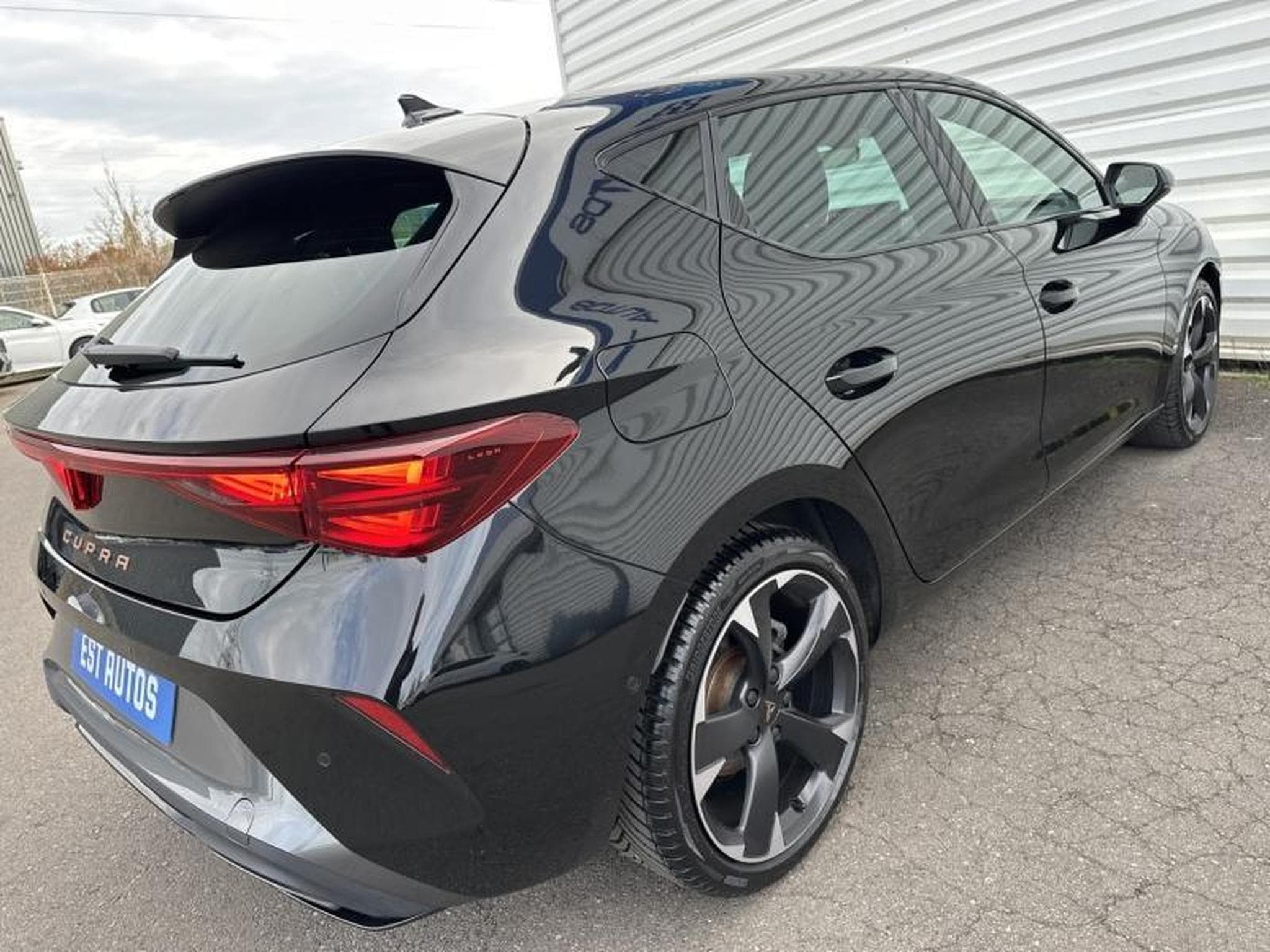 Cupra Leon 2.0 TDI 150ch DSG7 (2025) - Foto 25