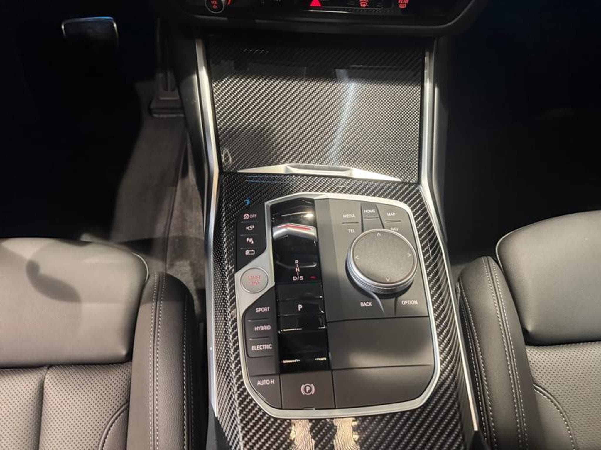 BMW 330 330e Touring M Sport (2025) - Photo 7