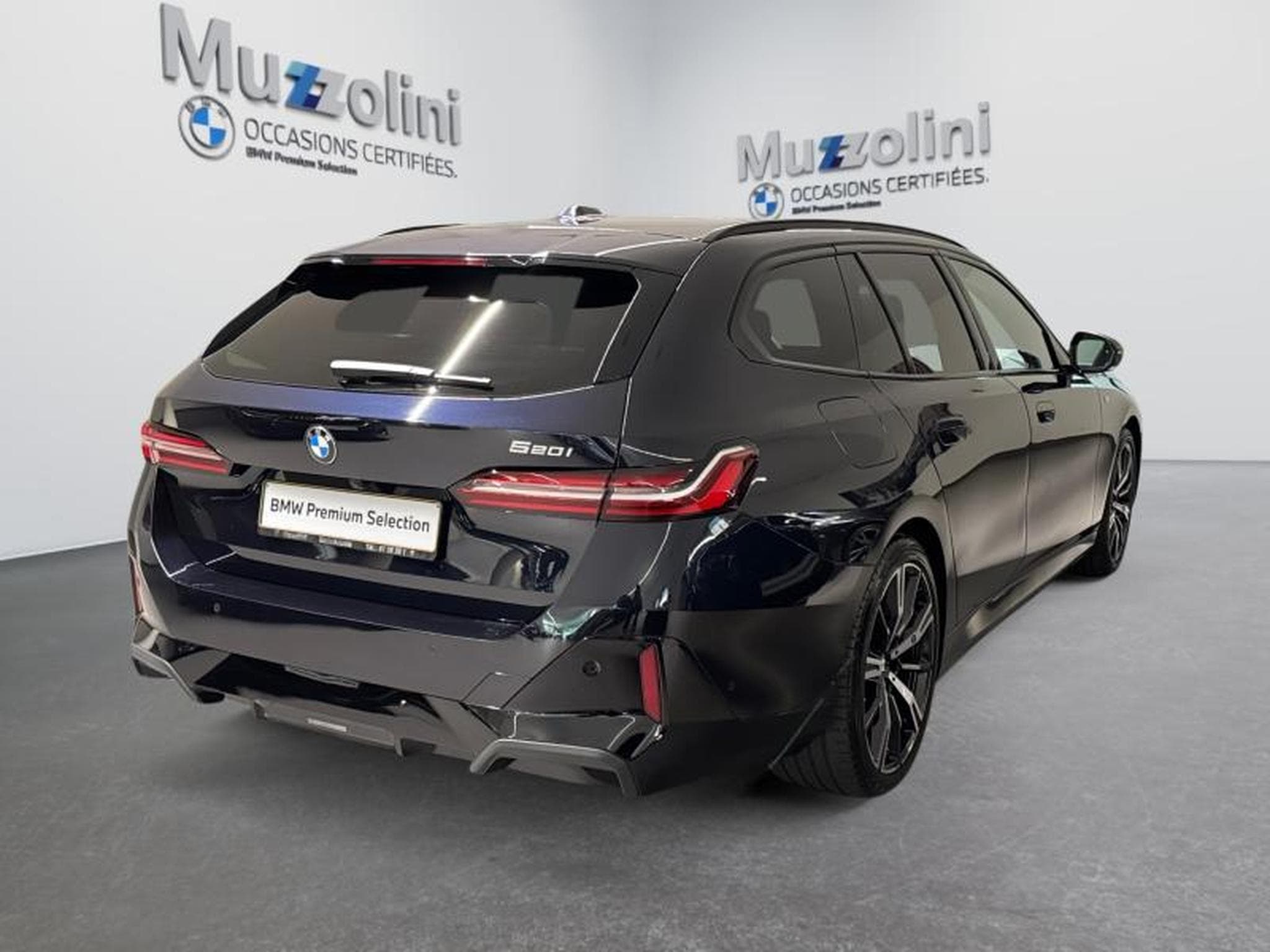 BMW 520 Touring (2025) - Foto 2