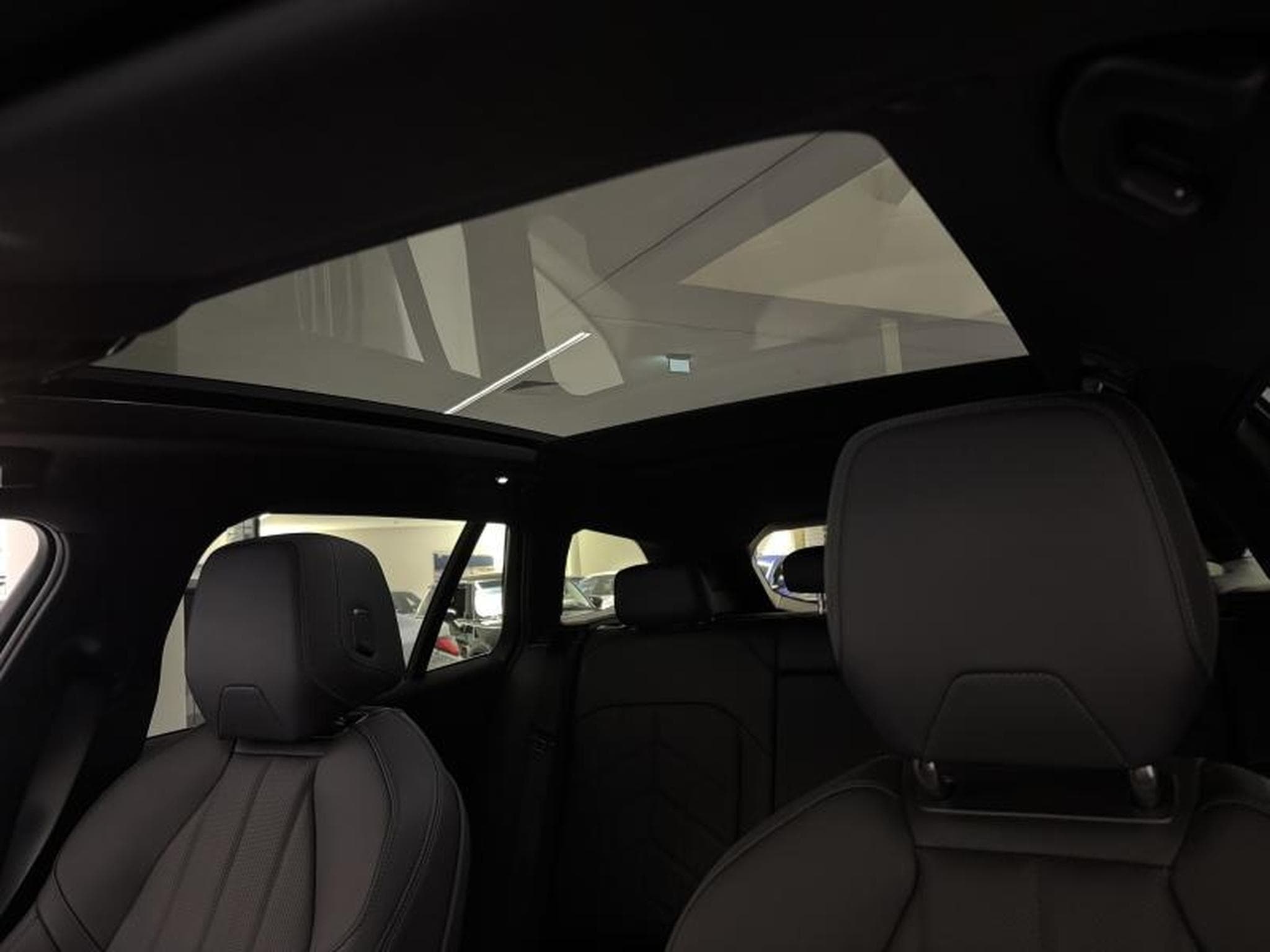 BMW 520 Touring (2025) - Foto 11