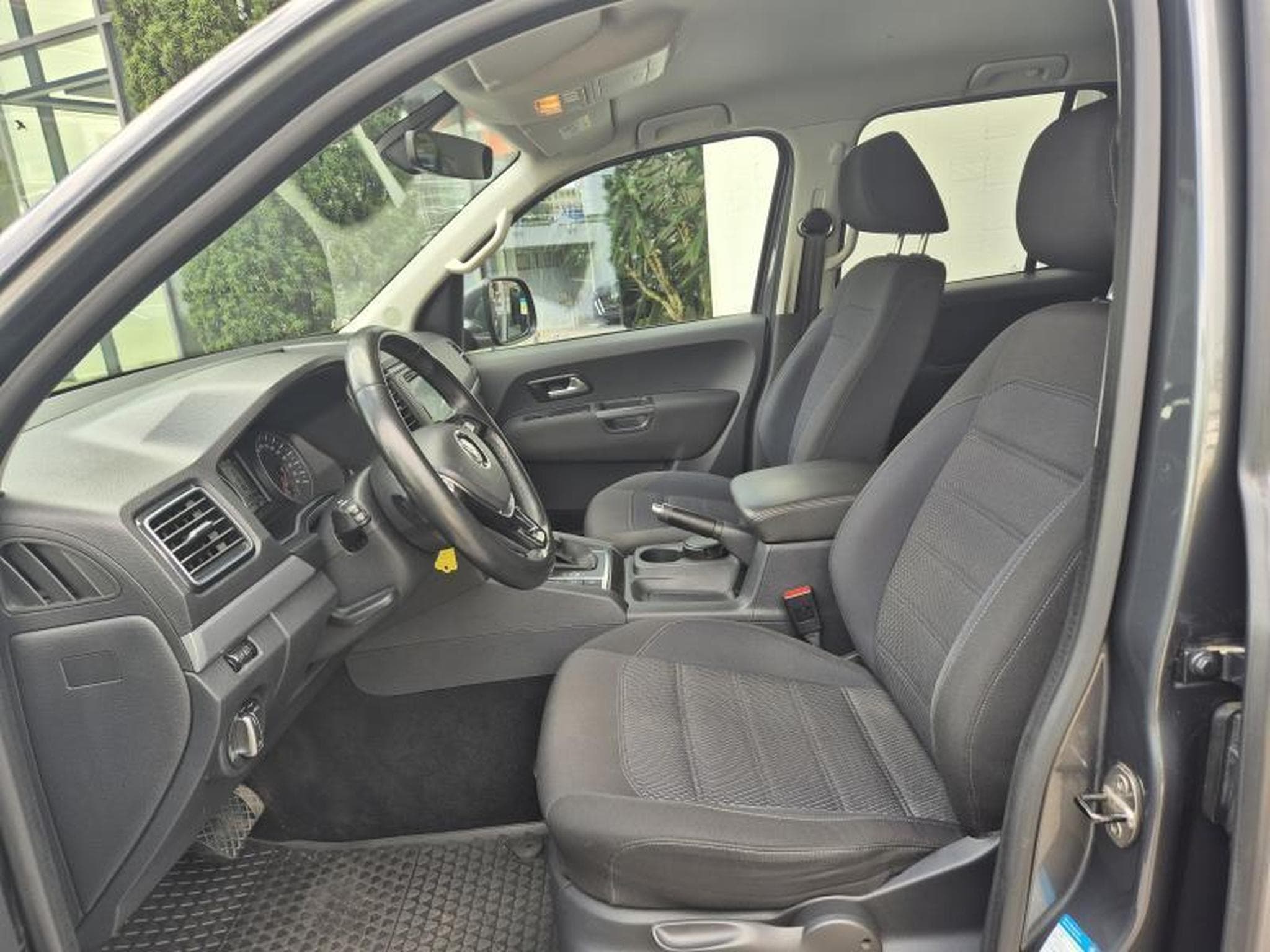 VW Amarok DoubleCab Highline (2017) - Foto 11