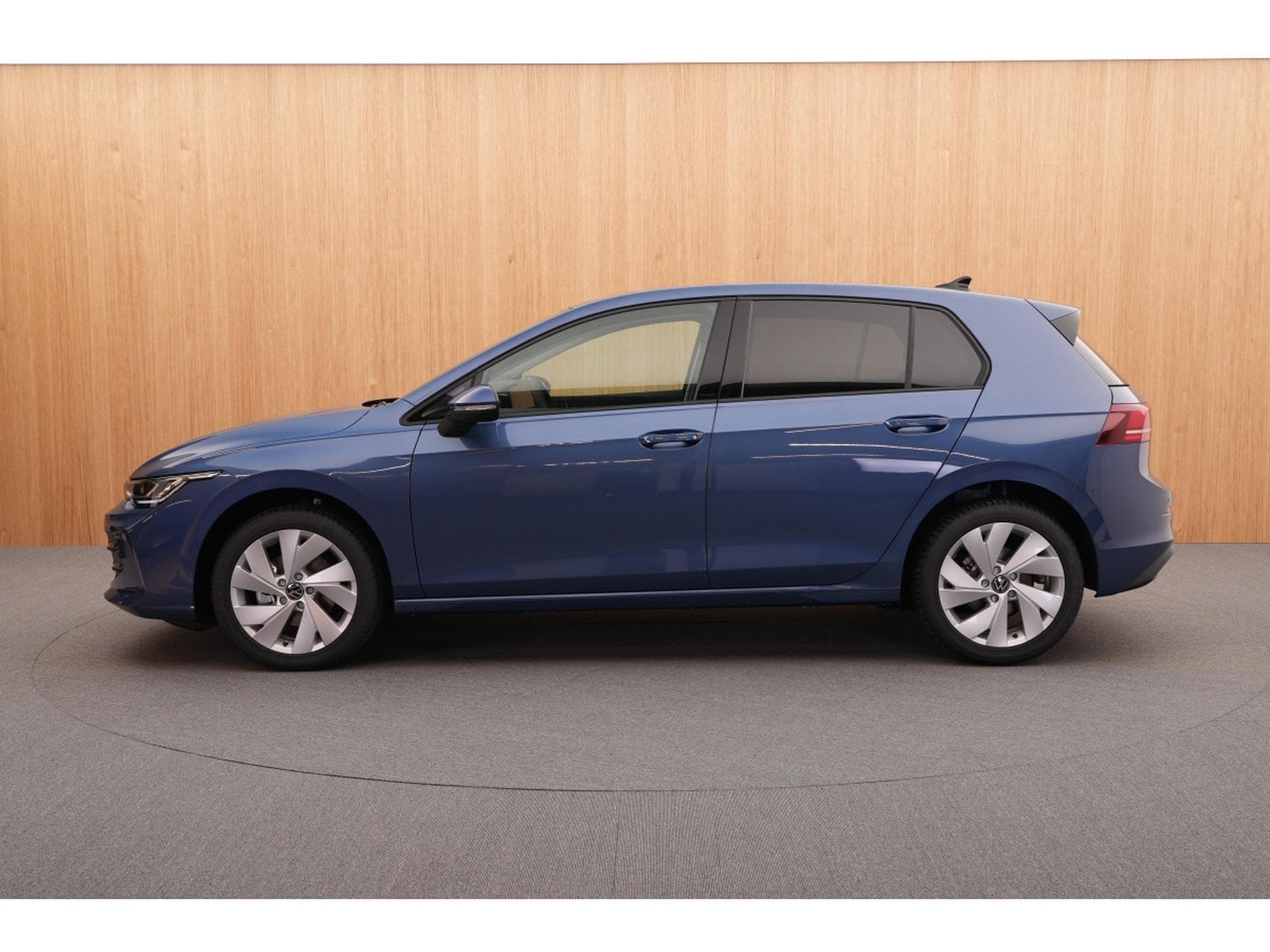 VW Golf Life 1.5 eTSI 85KW-116CV - DSG7 - (2026) - Photo 5