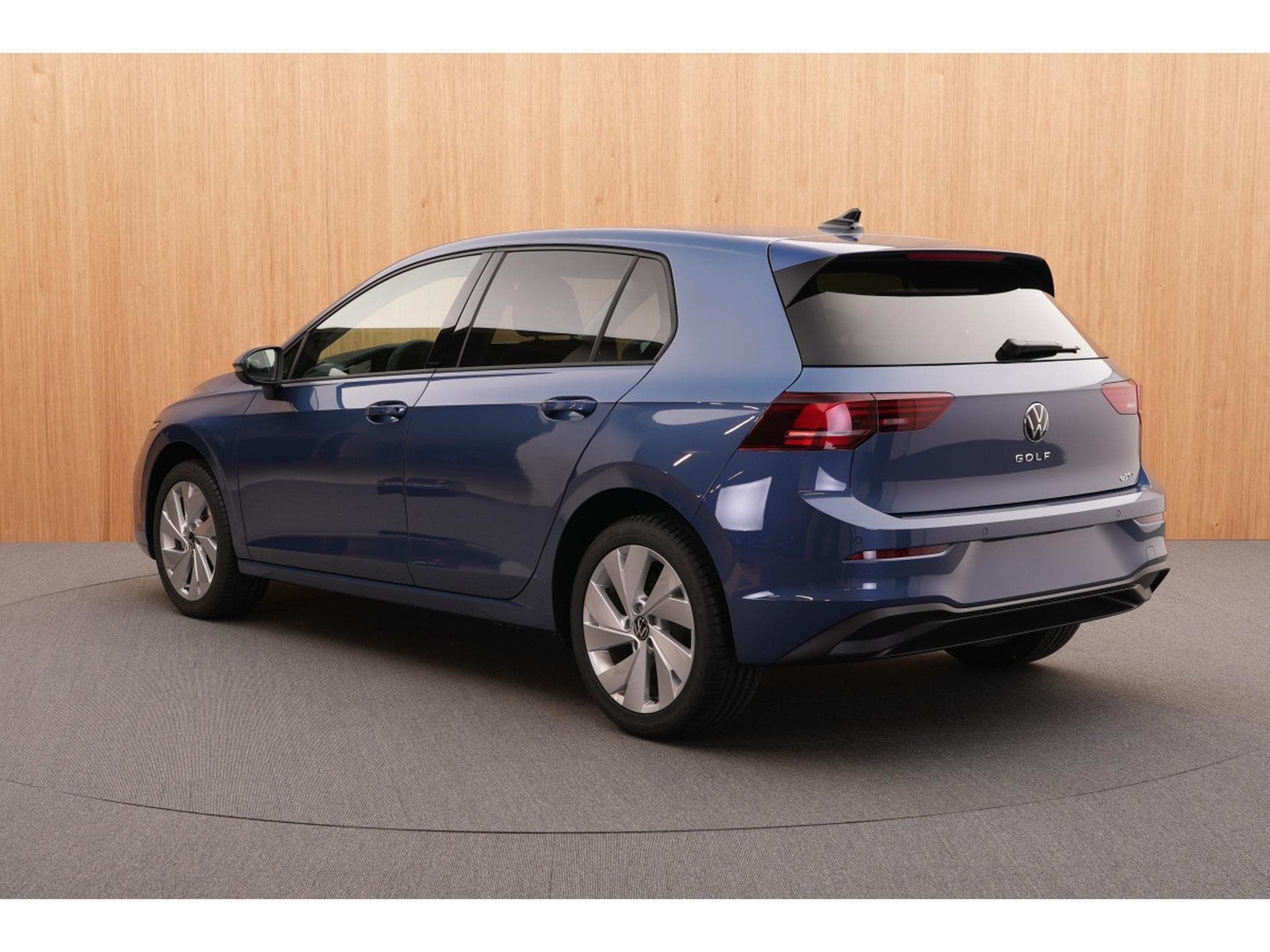 VW Golf Life 1.5 eTSI 85KW-116CV - DSG7 - (2026) - Photo 6