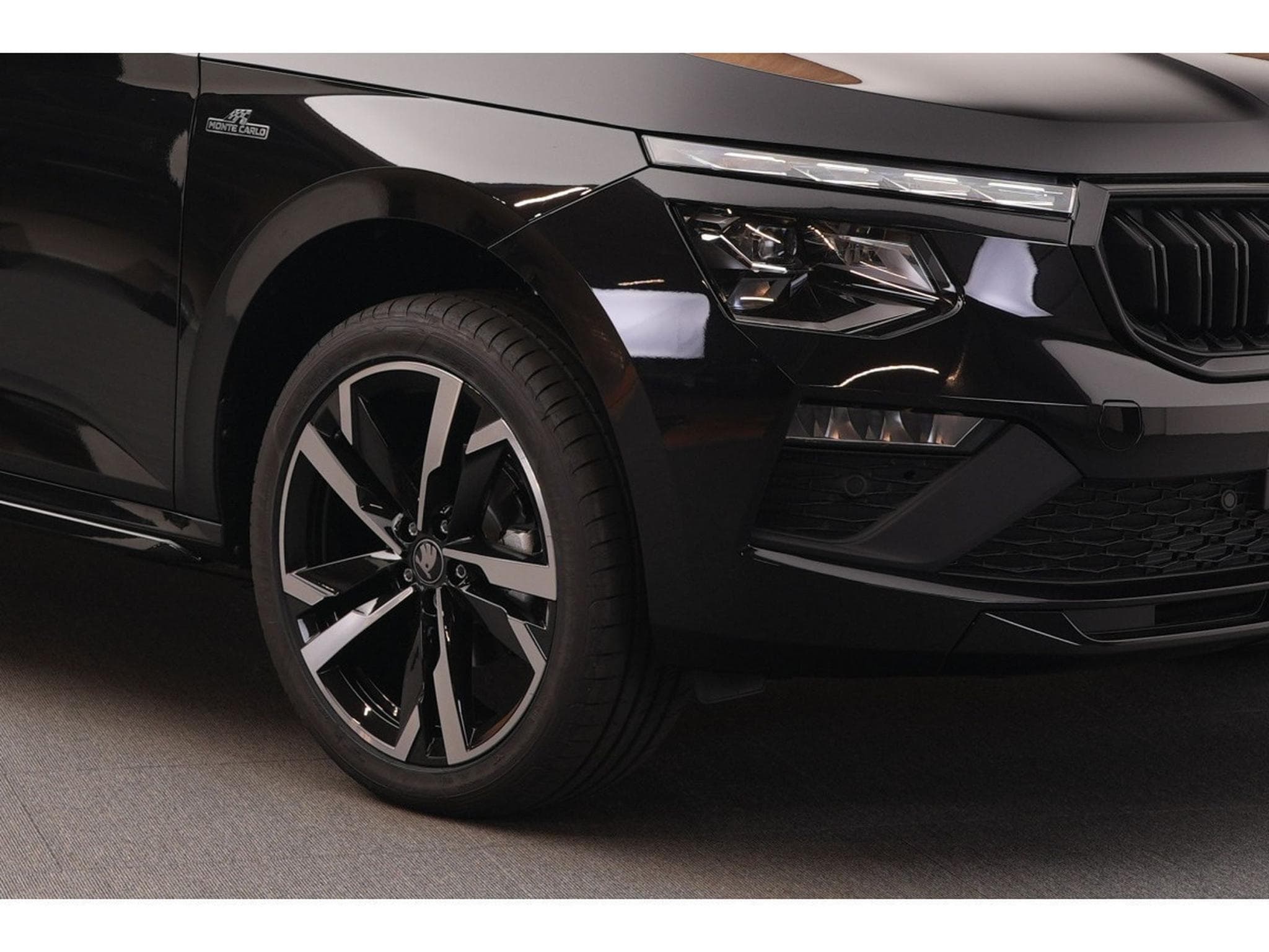 Skoda Kamiq Monte Carlo 1.5 TSI DSG7 110KW-150CV - Garantie 5 ans/100 00 (2026) - Photo 13