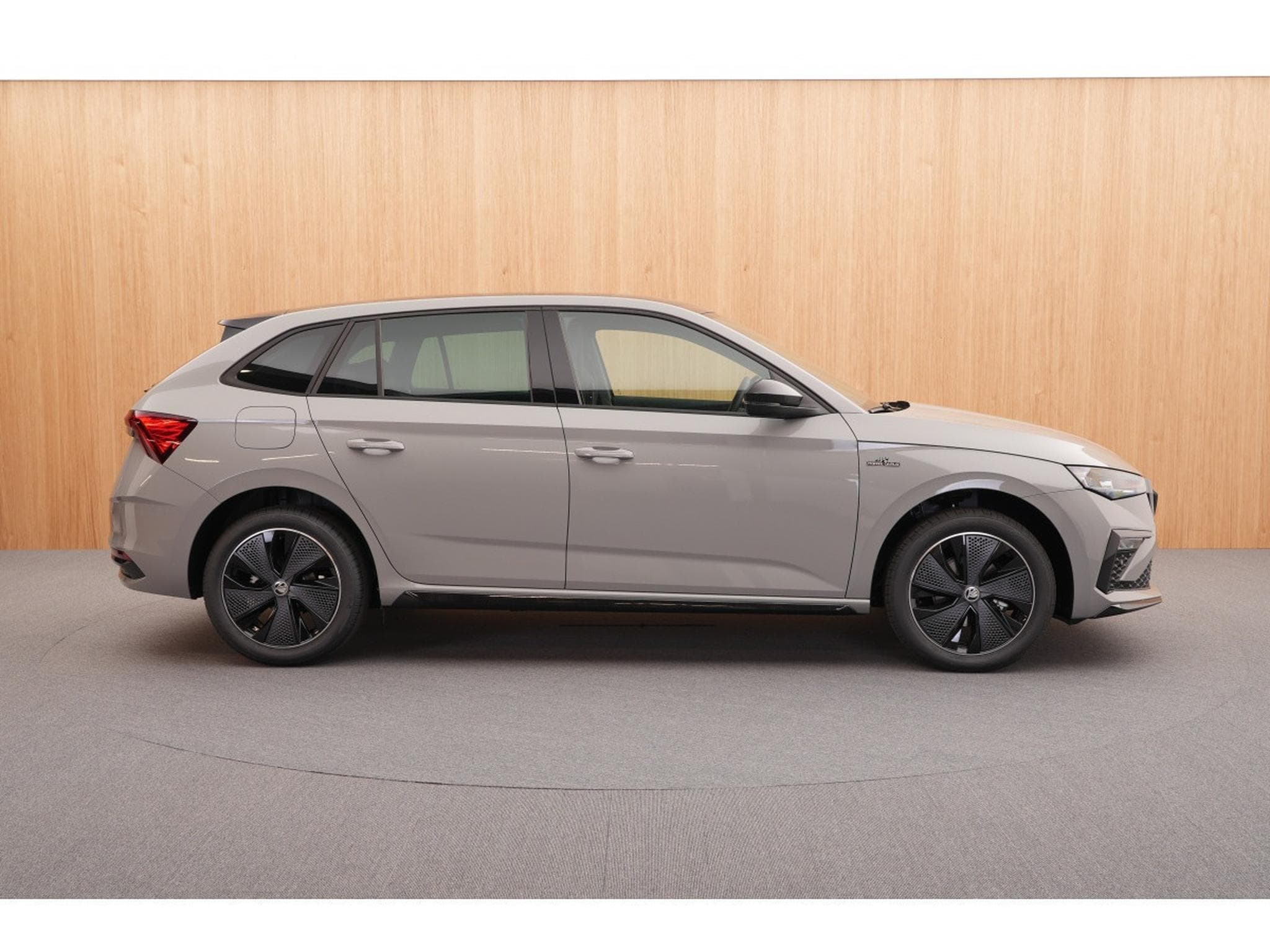 Skoda Scala Monte Carlo 1.0 TSI DSG 85kw-116cv DSG7 (2026) - Photo 11