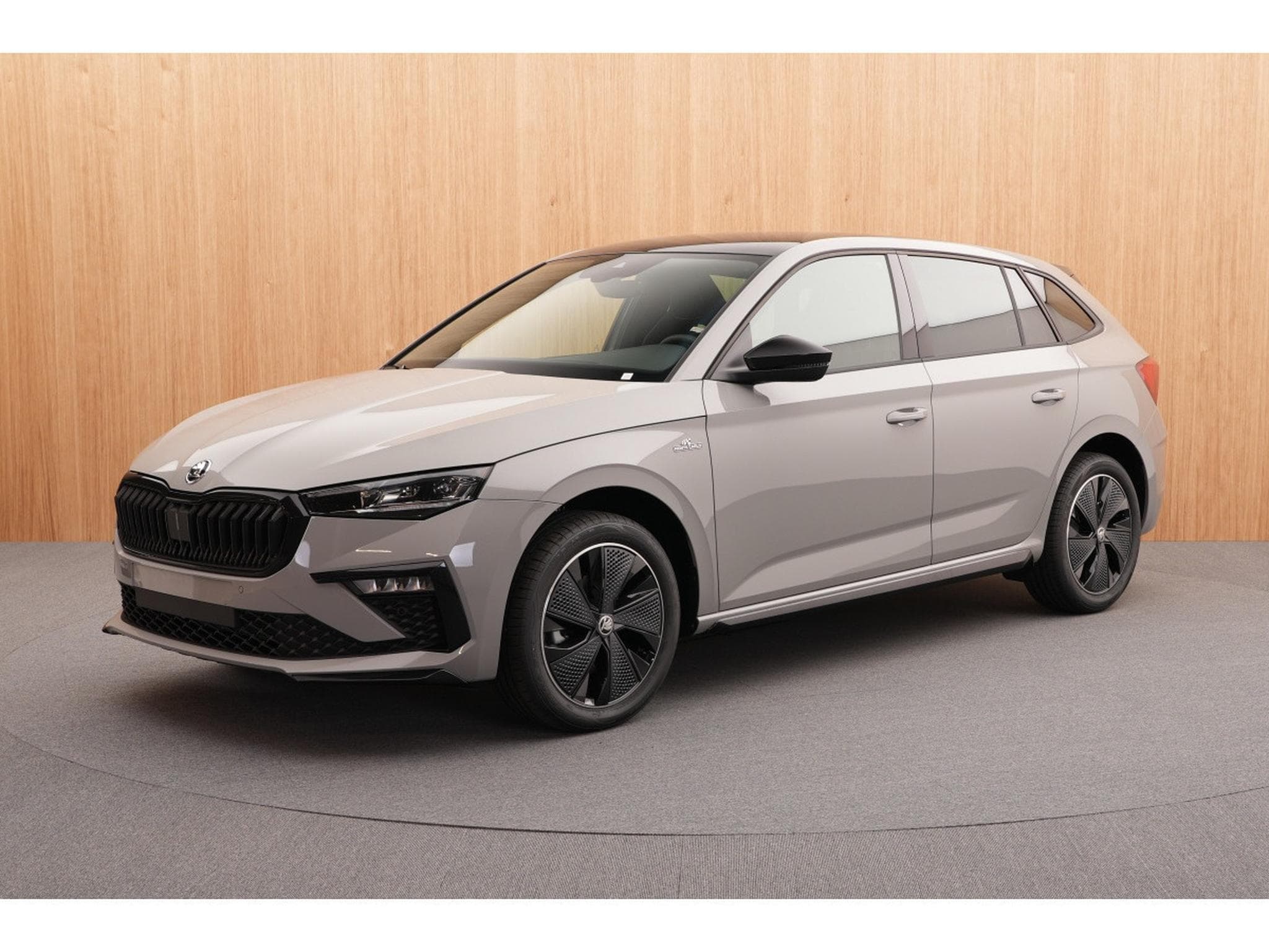 Skoda Scala Monte Carlo 1.5 TSI DSG 110 kW-150 CV - DSG7 (2026) - Photo 4