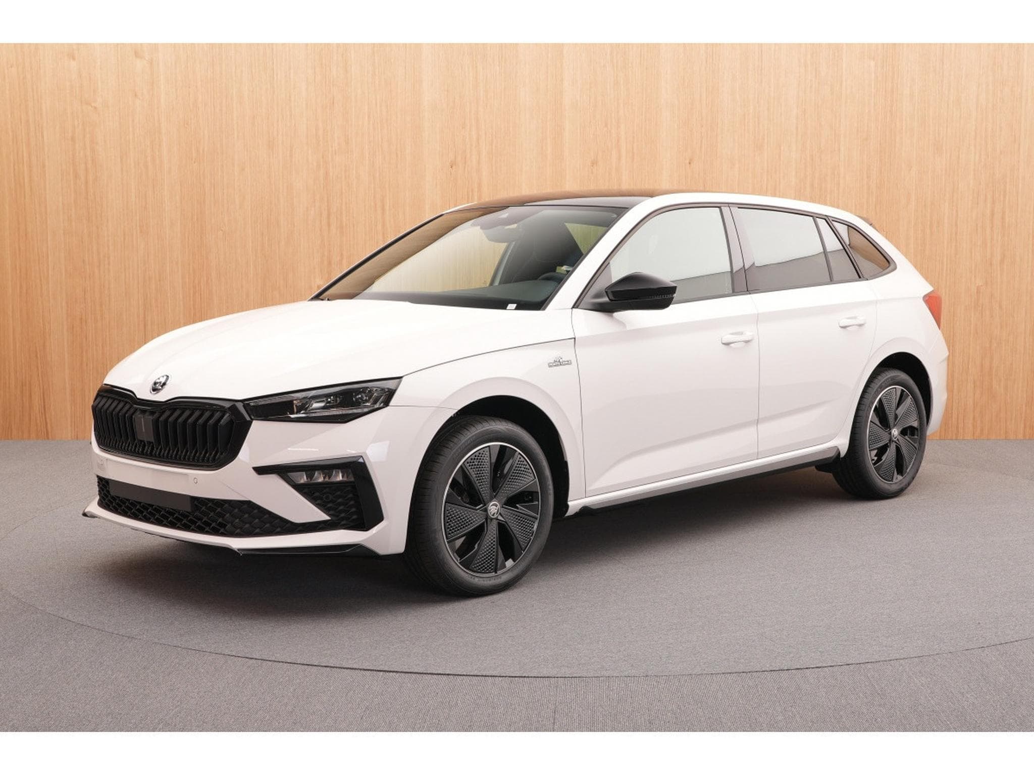 Skoda Scala Monte Carlo 1.5 TSI DSG 110 kW-150 CV - DSG7 (2026) - Photo 3