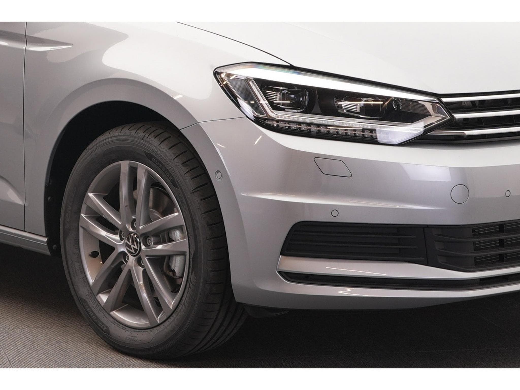 VW Touran Comfortline  2.0 TDI DSG7 110 kW-150CV - Garantie 3 ans/90 0 (2026) - Photo 9
