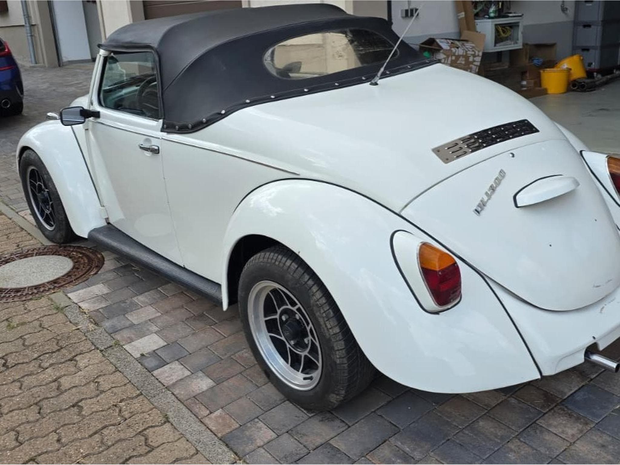 VW Coccinelle Cabrio (1970) - Photo 4