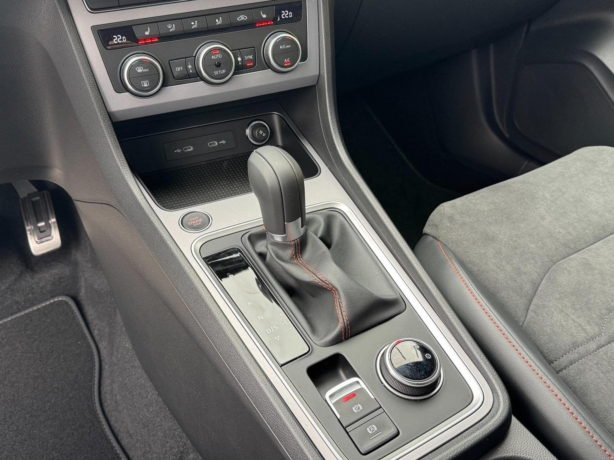 Seat Ateca 1.5 TSI DSG (2026) - Photo 17