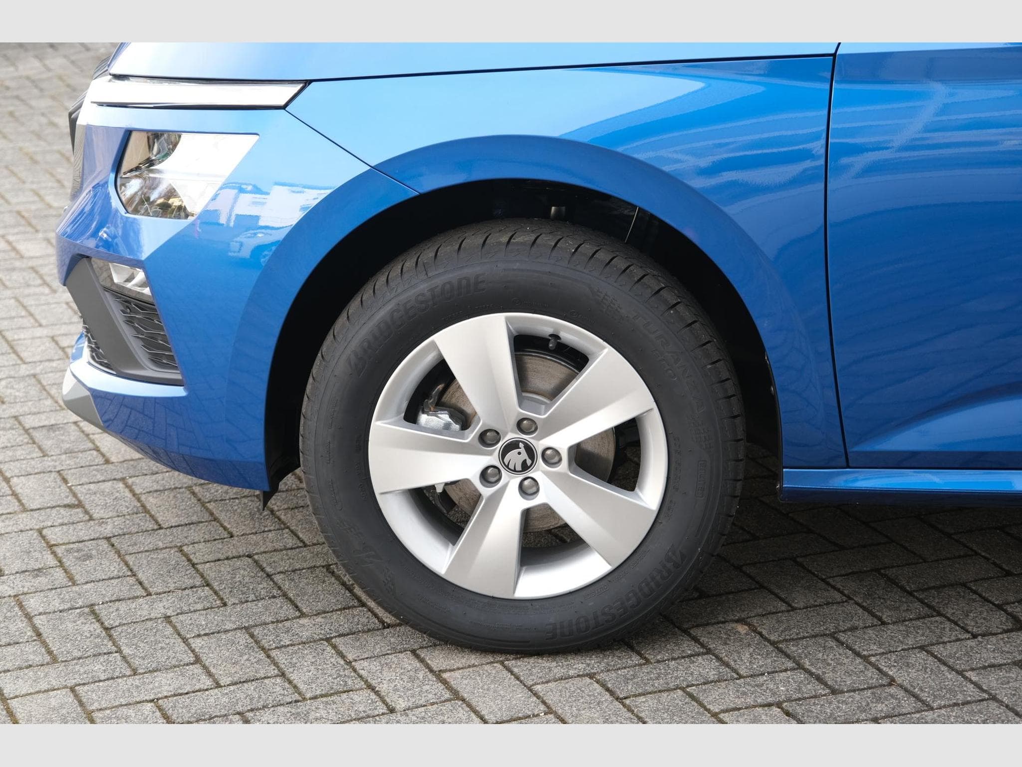 Skoda Kamiq 1.0 TSI DSG (2026) - Photo 18