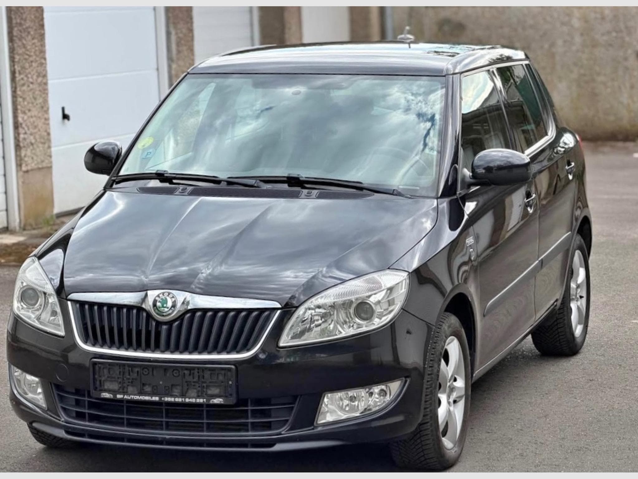 Skoda Fabia 1.6TDI 105 1er main ! (2013) - Photo 1