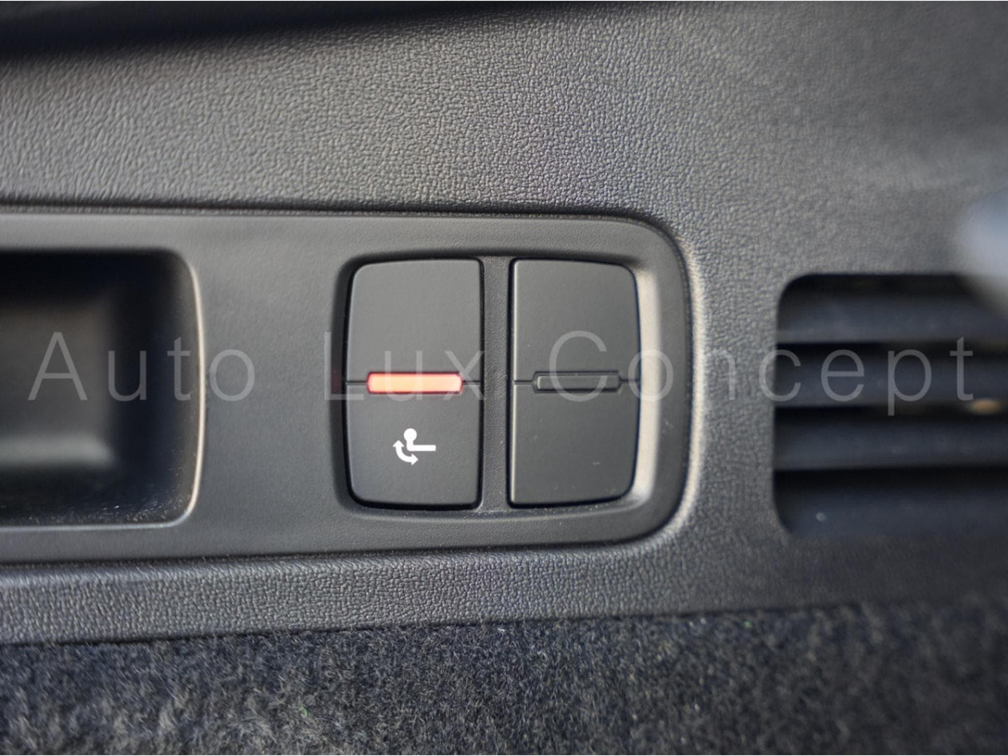 Audi Q5 Sportback TDI quattro 204 S line S tronic 7 (2025) - Photo 24