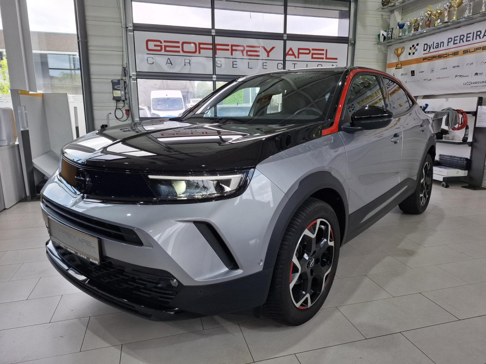 Opel Mokka GS LINE 130 AT8,1 HAND, NAVI , LED, CAMERA, CUIR, CARBON (2022) - Photo 1