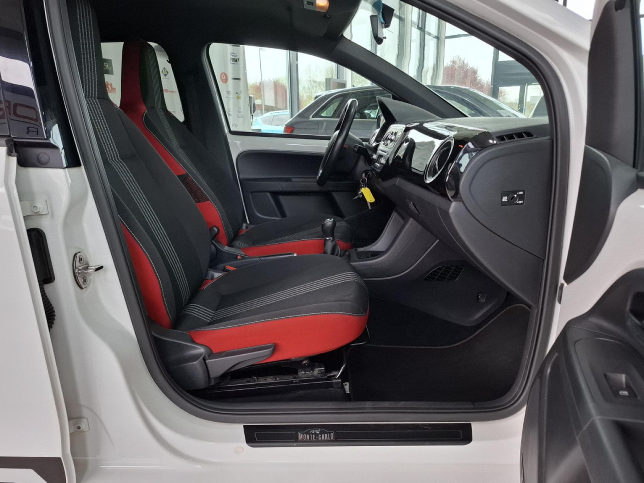 Skoda Citigo Monte Carlo, 1 HAND, CLIMA, ALU 15, GARANTIE (2014) - Photo 6