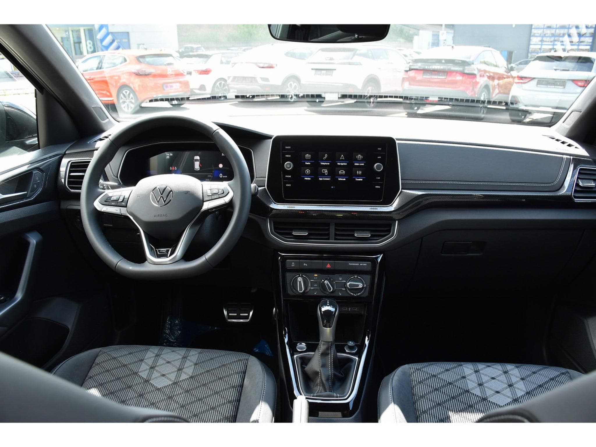 VW T-Cross 1.0 TSI 115 DSG R-Line BLACK STYLE MATRIX CAM KEYLESS NEUF (2026) - Photo 9