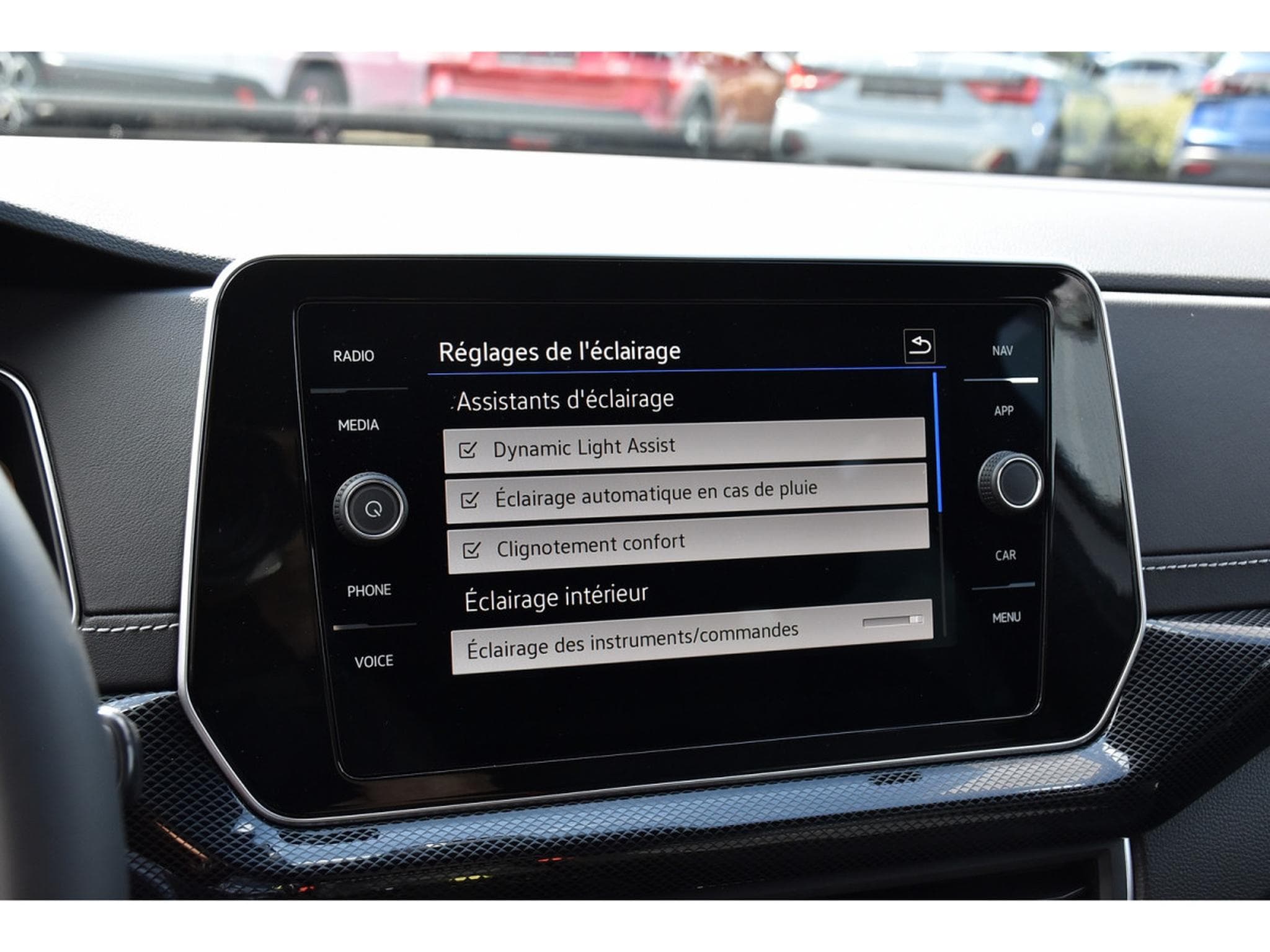 VW T-Cross 1.0 TSI 115 DSG R-Line BLACK STYLE MATRIX CAM KEYLESS NEUF (2026) - Photo 15
