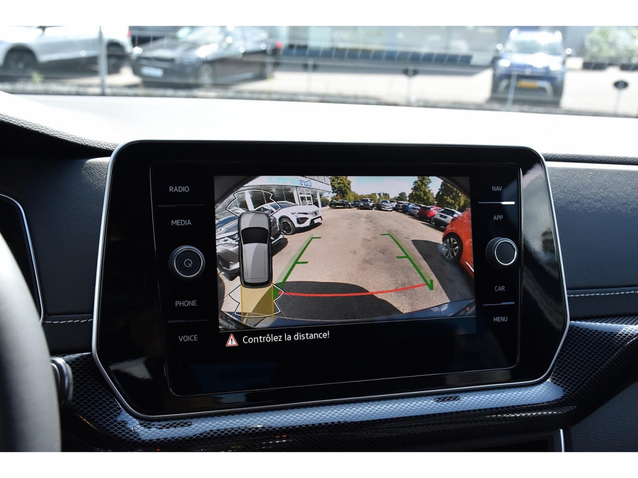 VW T-Cross 1.0 TSI 115 DSG R-Line BLACK STYLE MATRIX CAM KEYLESS NEUF (2026) - Photo 16
