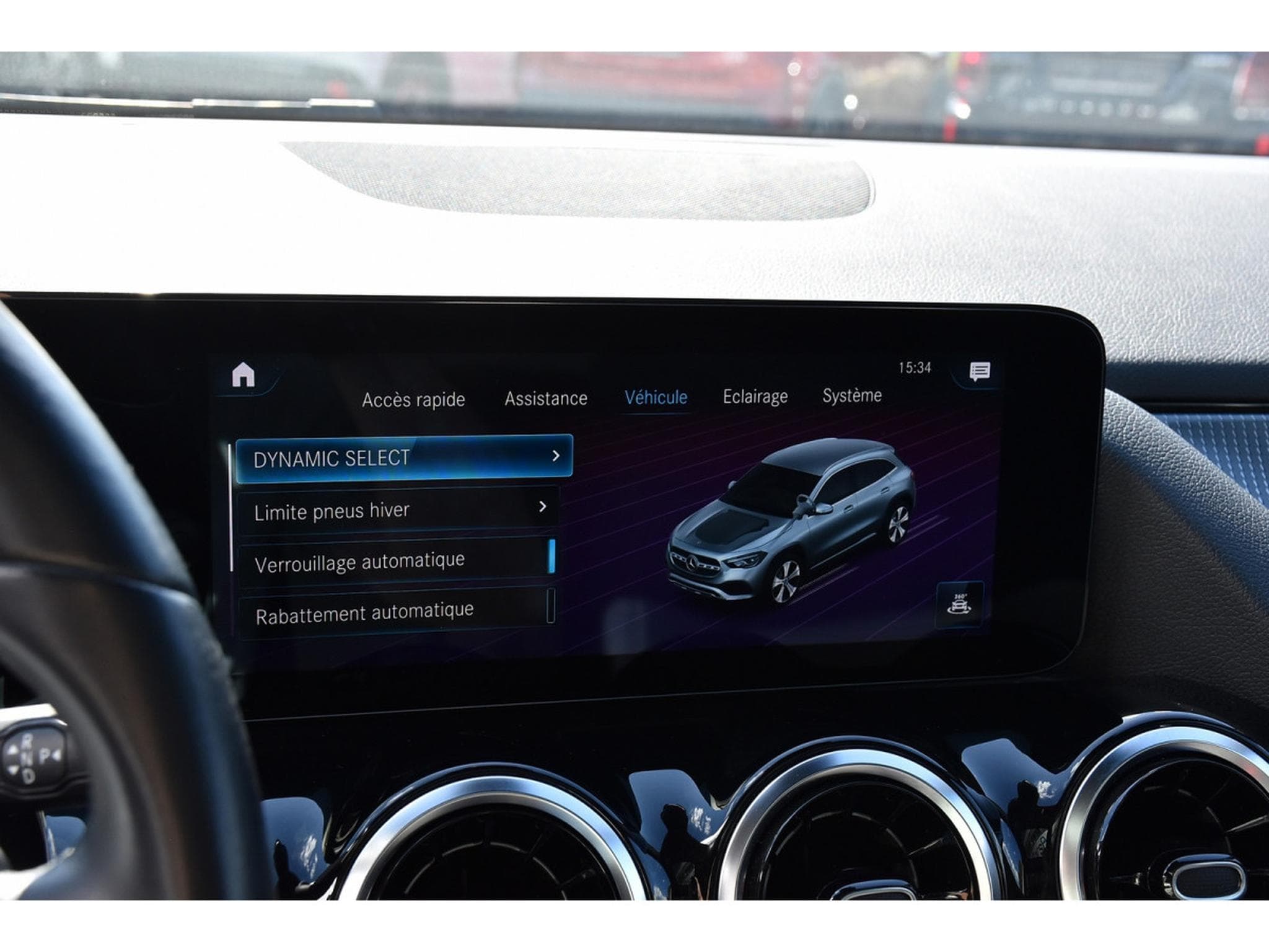 Mercedes GLA 200 Progressive 7G-Tronic PANO GPS CAM LANE (2020) - Photo 14
