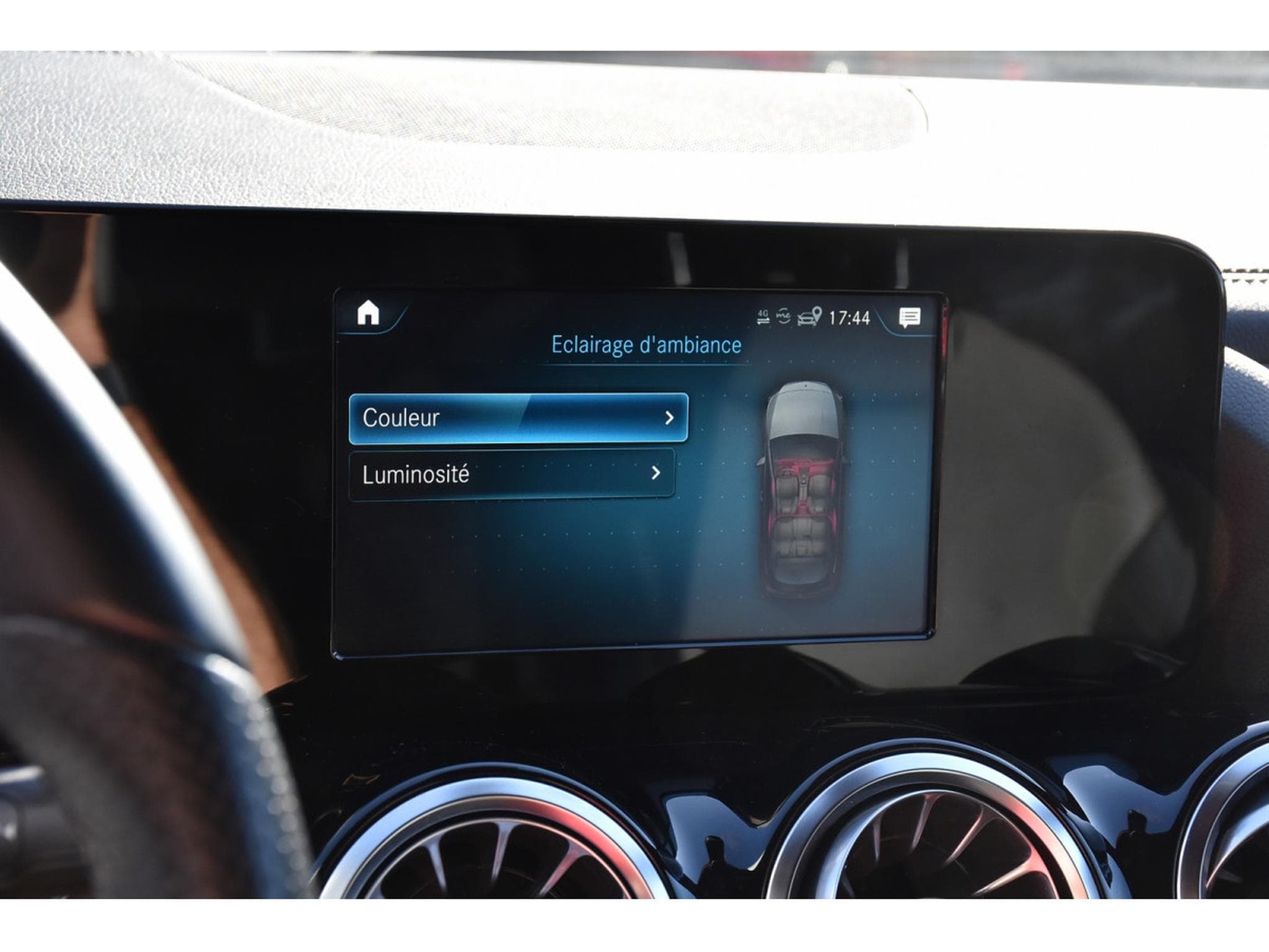 Mercedes B 180 AMG Line 7G-Tronic CUIR GPS LANE CAM CARNET (2020) - Photo 16
