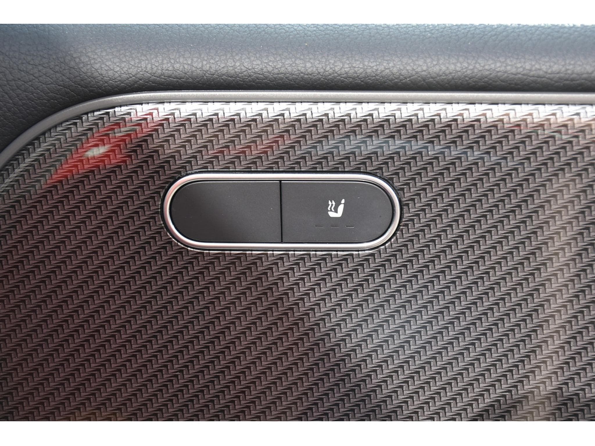 Mercedes B 180 AMG Line 7G-Tronic CUIR GPS LANE CAM CARNET (2020) - Photo 20