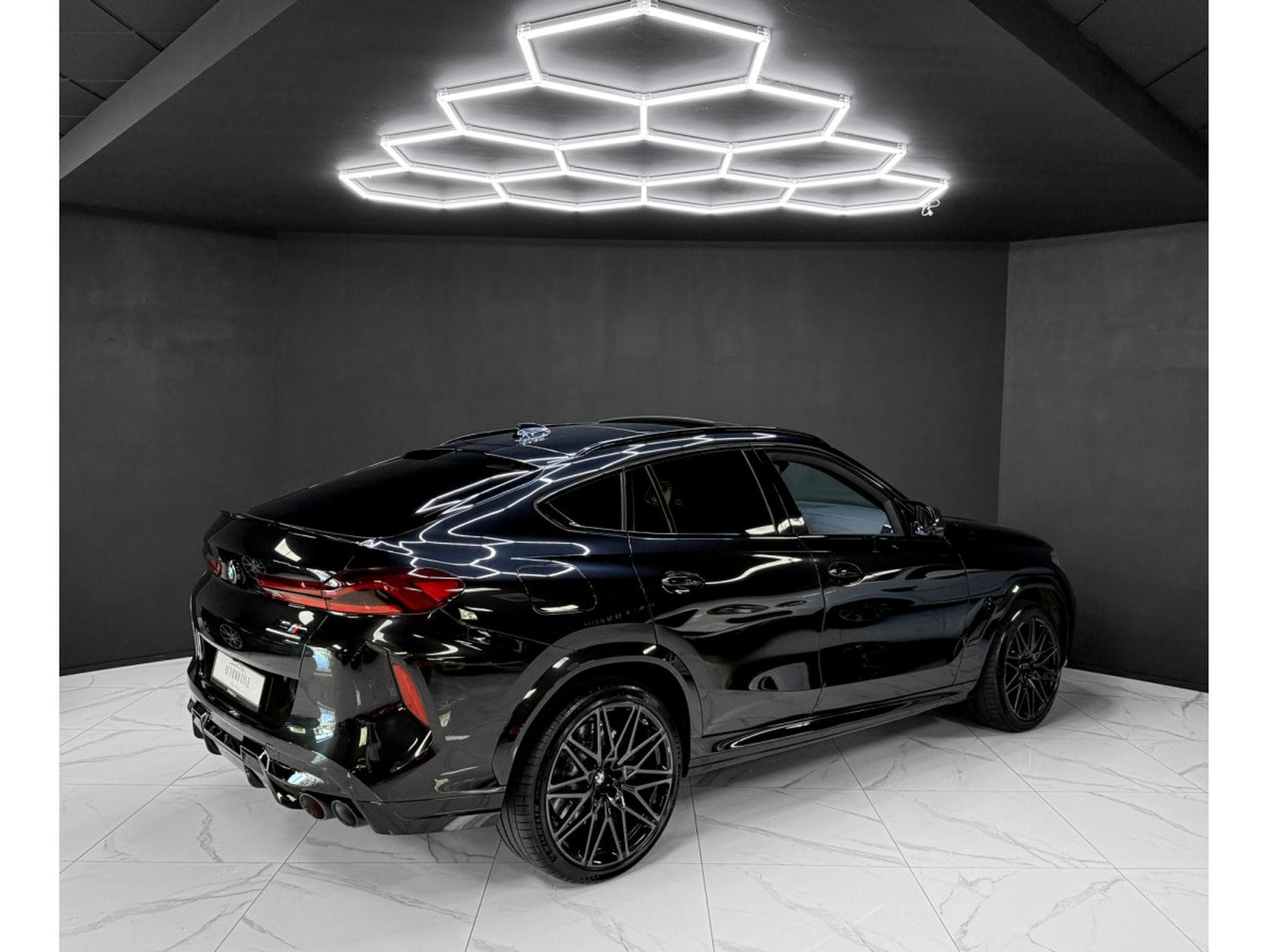 BMW X6M COMPETITION / SOFT CLOSE / HK / 360 / HEAD-UP (2022) - Photo 5
