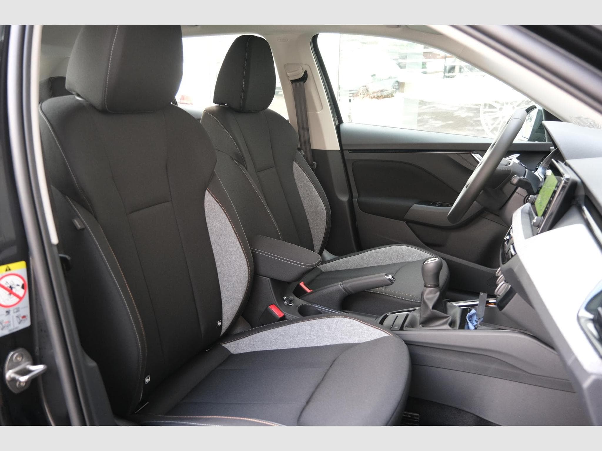 Skoda Scala 1.0 TSI Selection (2025) - Photo 24