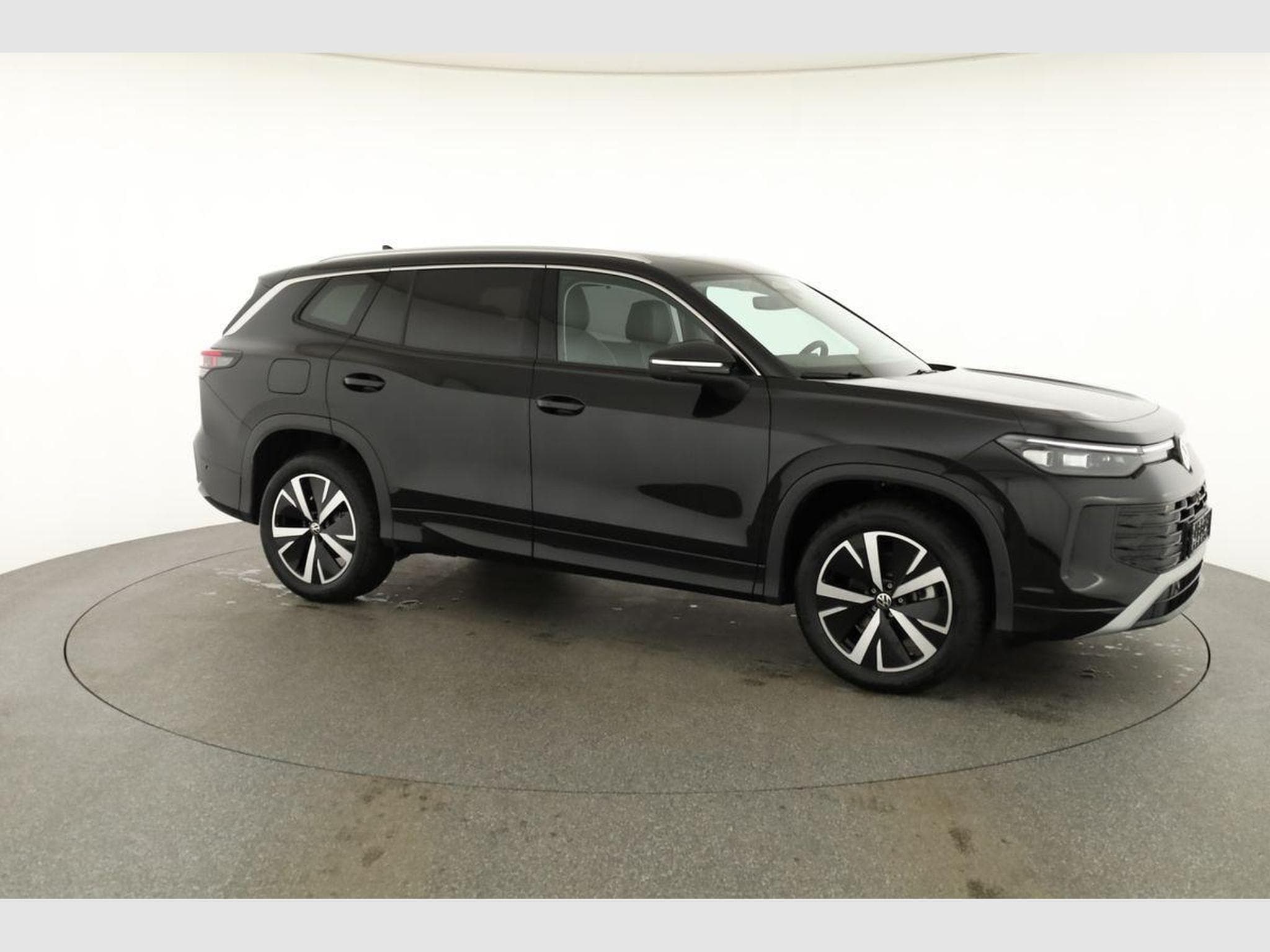 VW Tayron 1.5 TSI eHybrid 150 kW Life (2025) - Photo 25