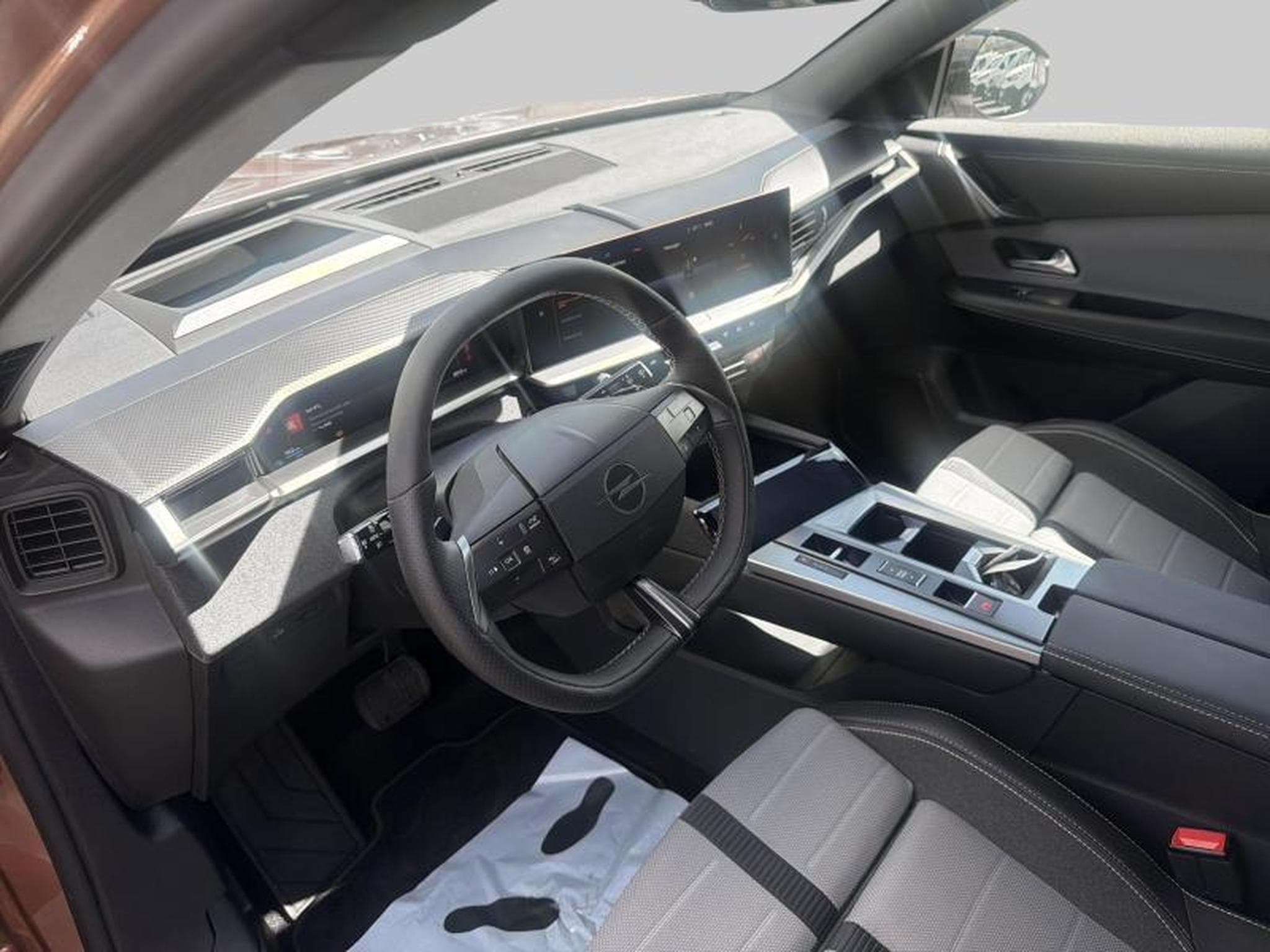 Opel Grandland & Electric GS (2024) - Photo 11