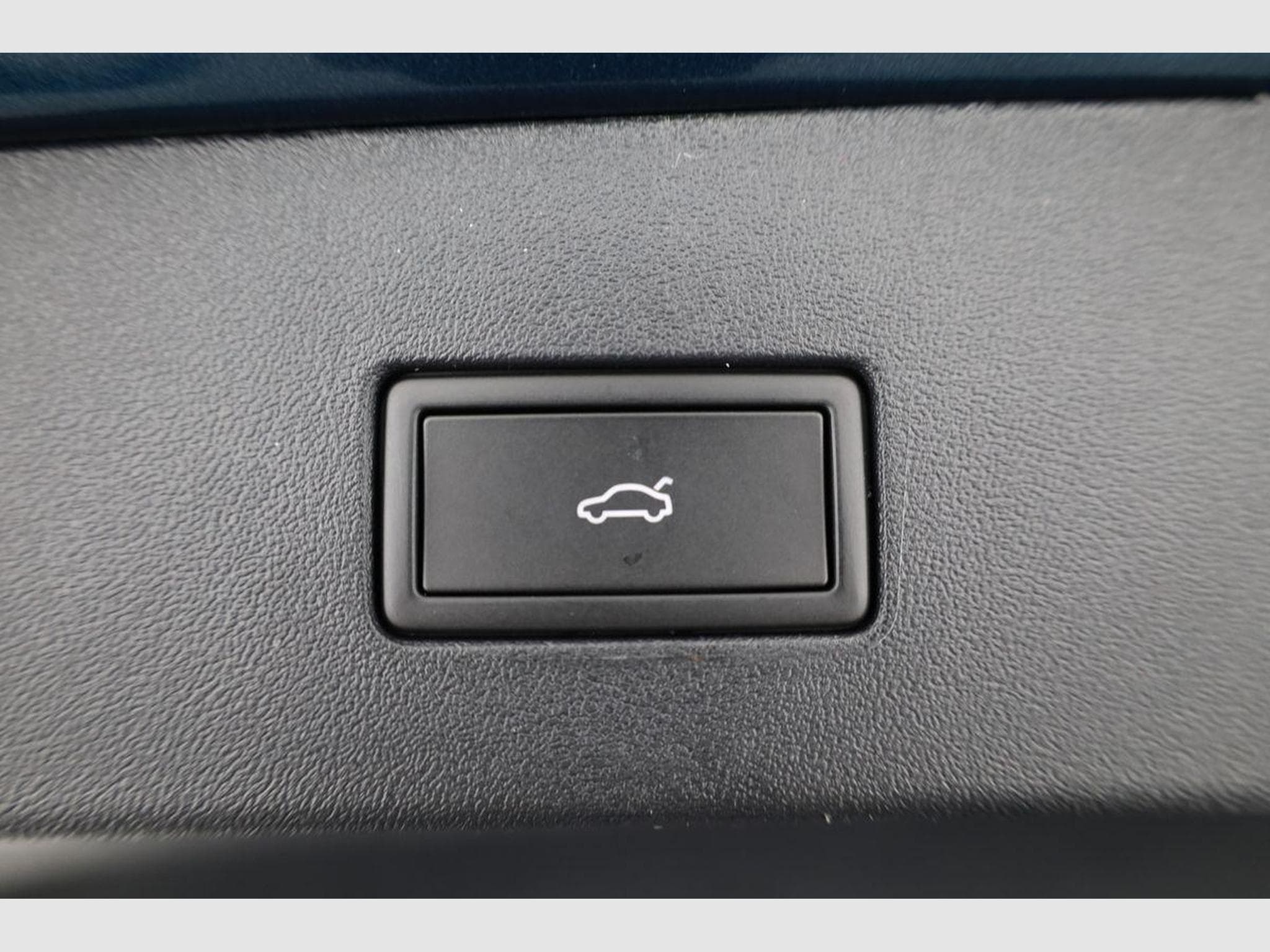 VW Tayron 1.5 TSI eHybrid 150 kW Life (2025) - Photo 15