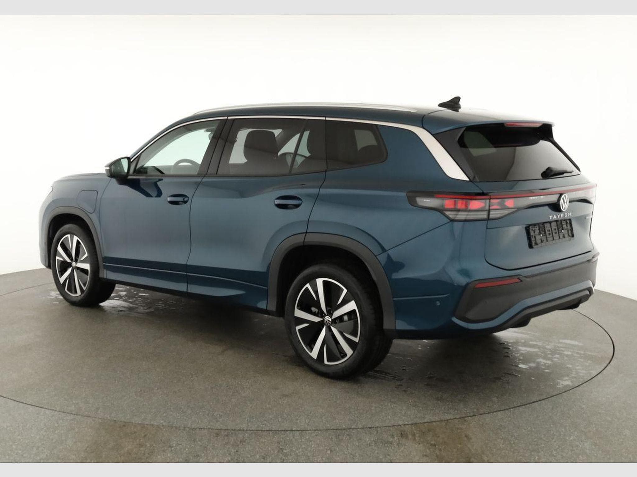 VW Tayron 1.5 TSI eHybrid 150 kW Life (2025) - Photo 3