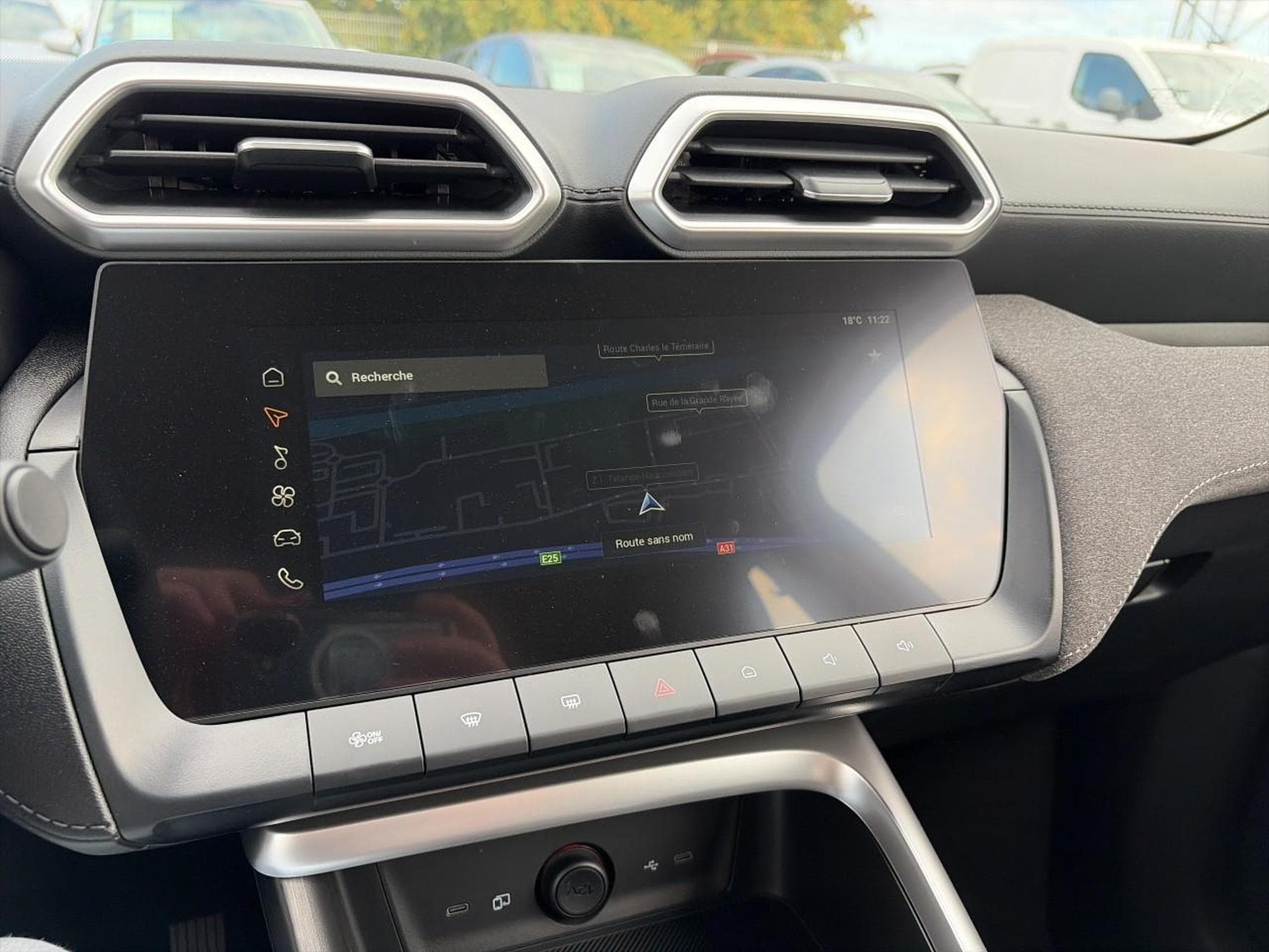 MG ZS 1.5 HYBRID+ 197 STANDARD (2026) - Foto 18