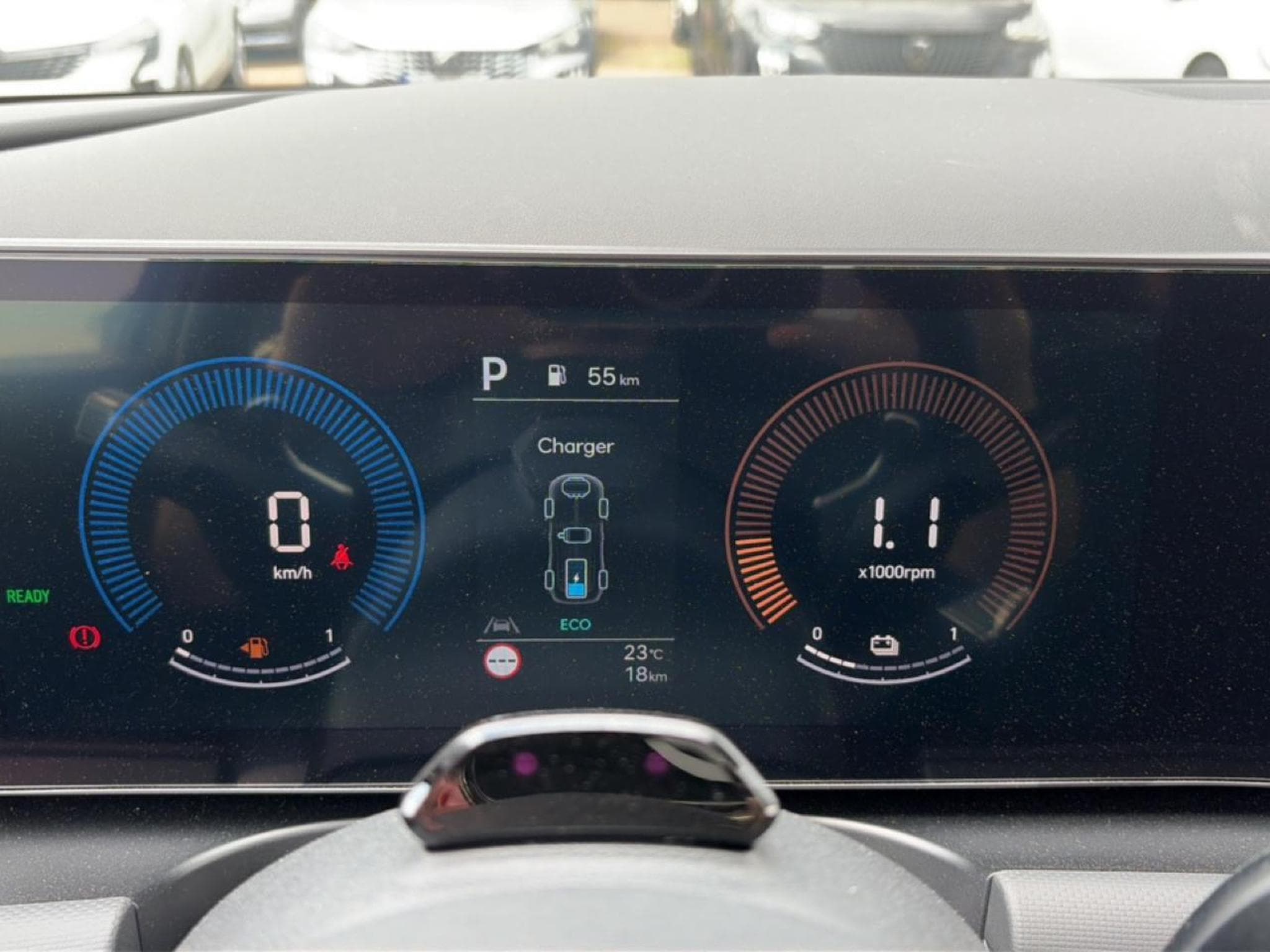 Hyundai TUCSON 1.6 T-GDI 239 HYBRID CREATIVE (2026) - Foto 16