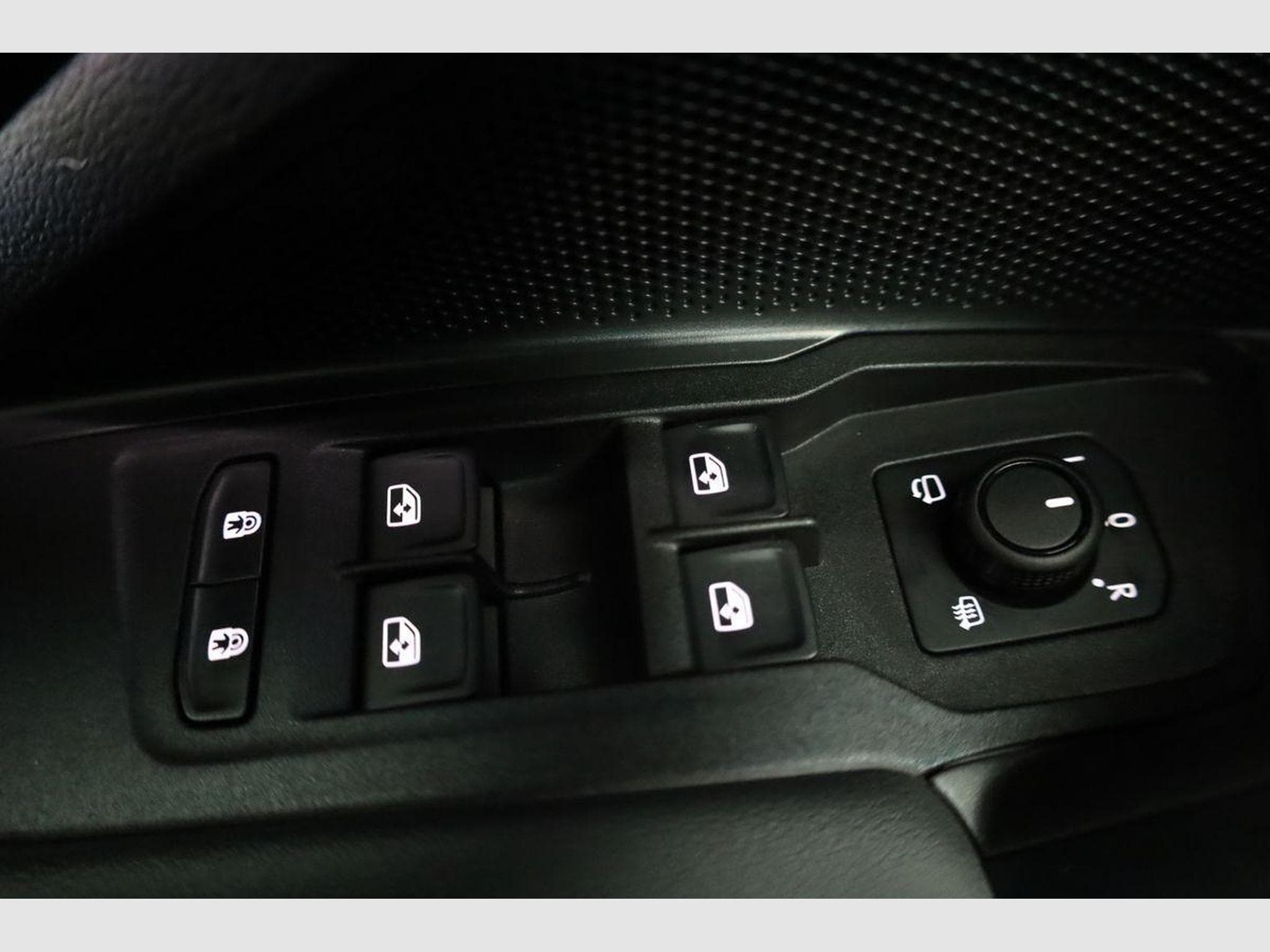 VW Tayron 1.5 TSI eHybrid 150 kW Life (2025) - Photo 7