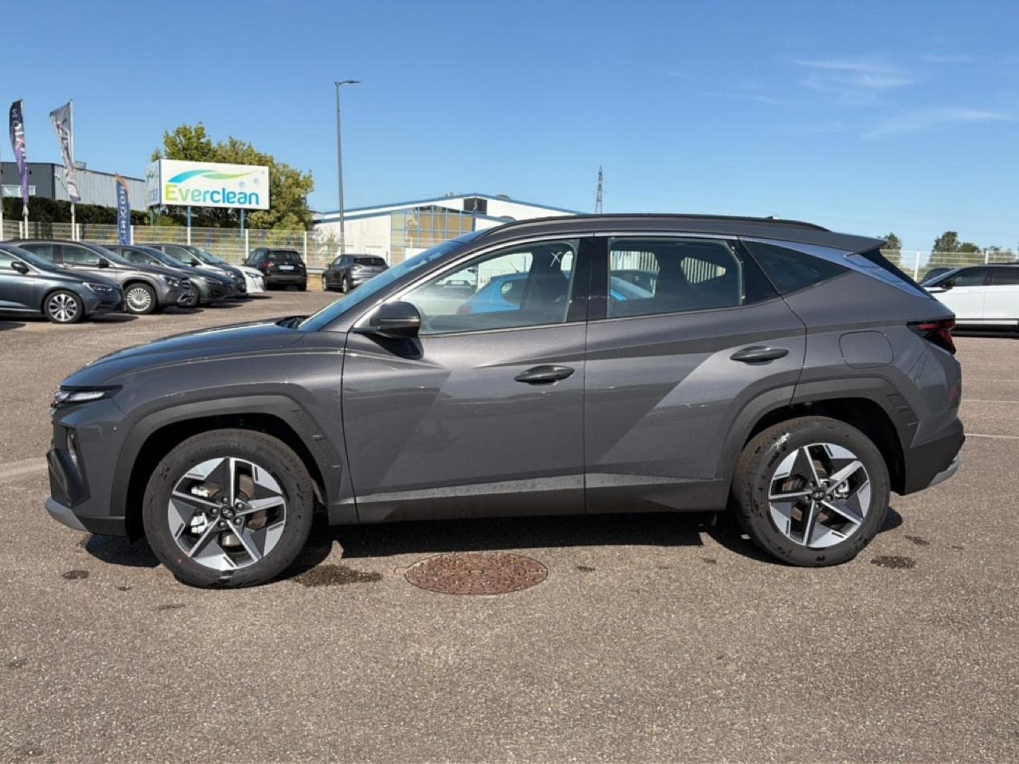 Hyundai TUCSON 1.6 T-GDI 239 HYBRID CREATIVE (2026) - Foto 8