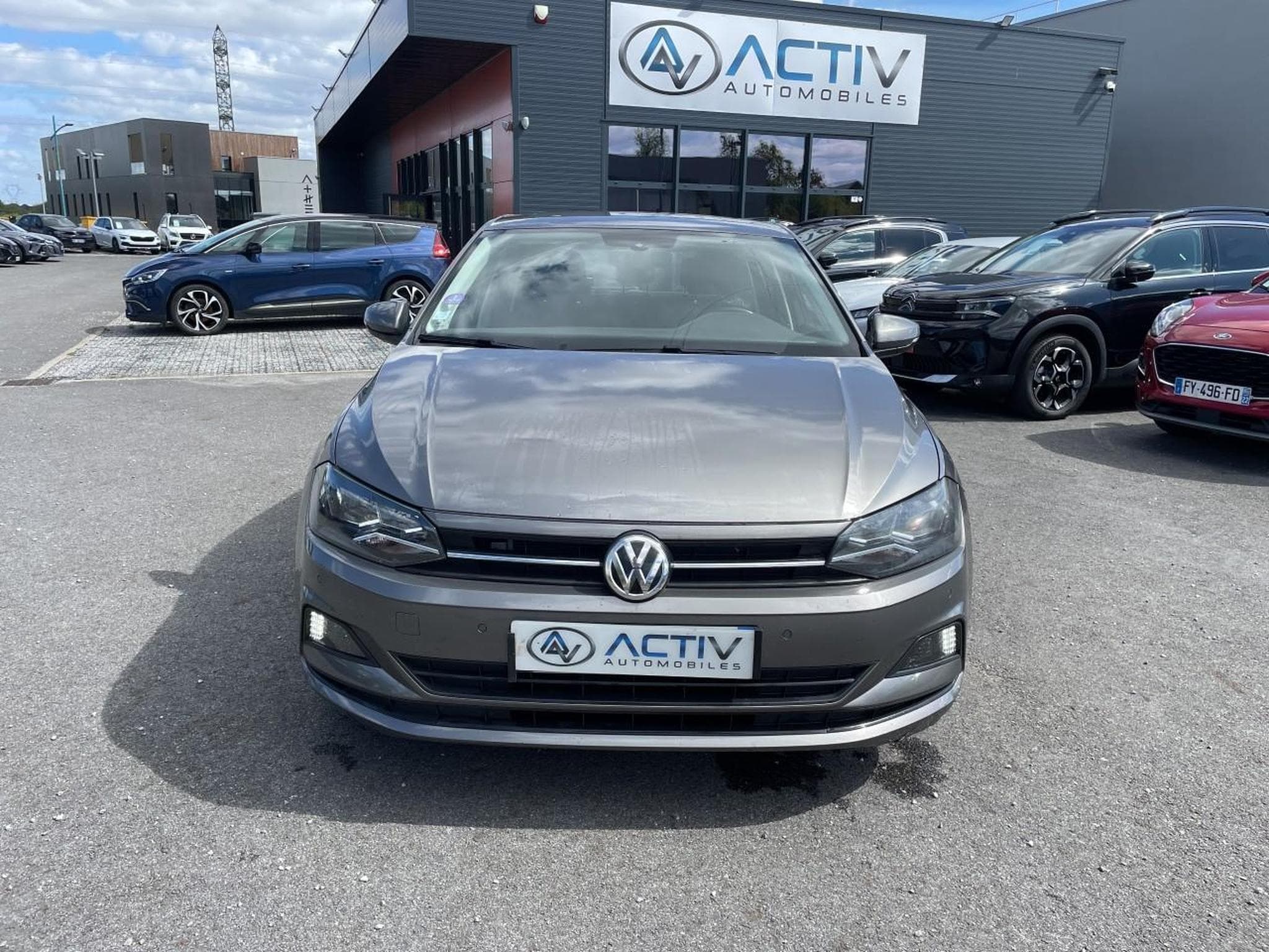 VW POLO 1.0 TSI 95 CONFORTLINE DSG7 (2018) - Foto 2