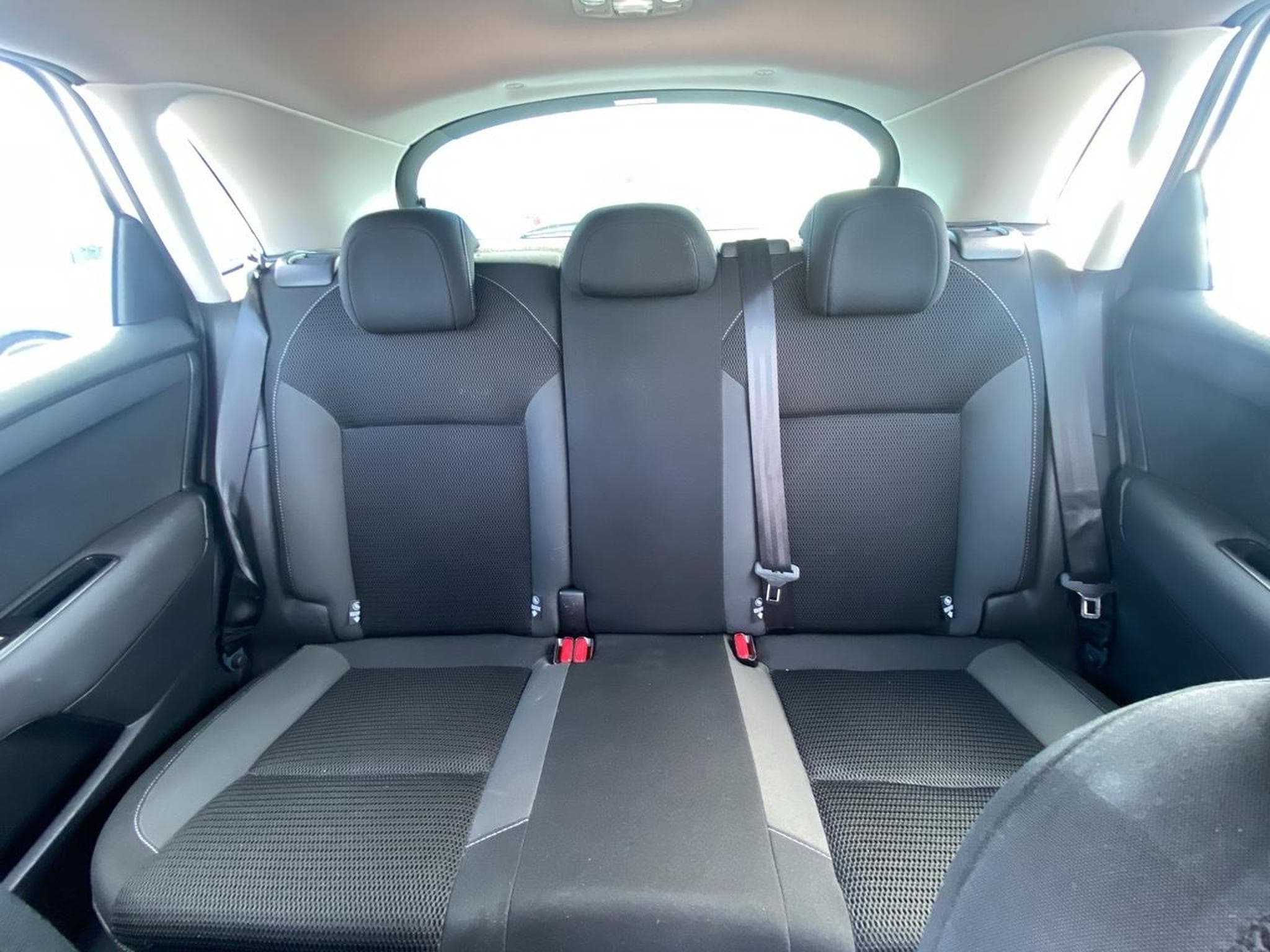 Citroen C4 BLUEHDI 120 MILLENIUM (2017) - Foto 14